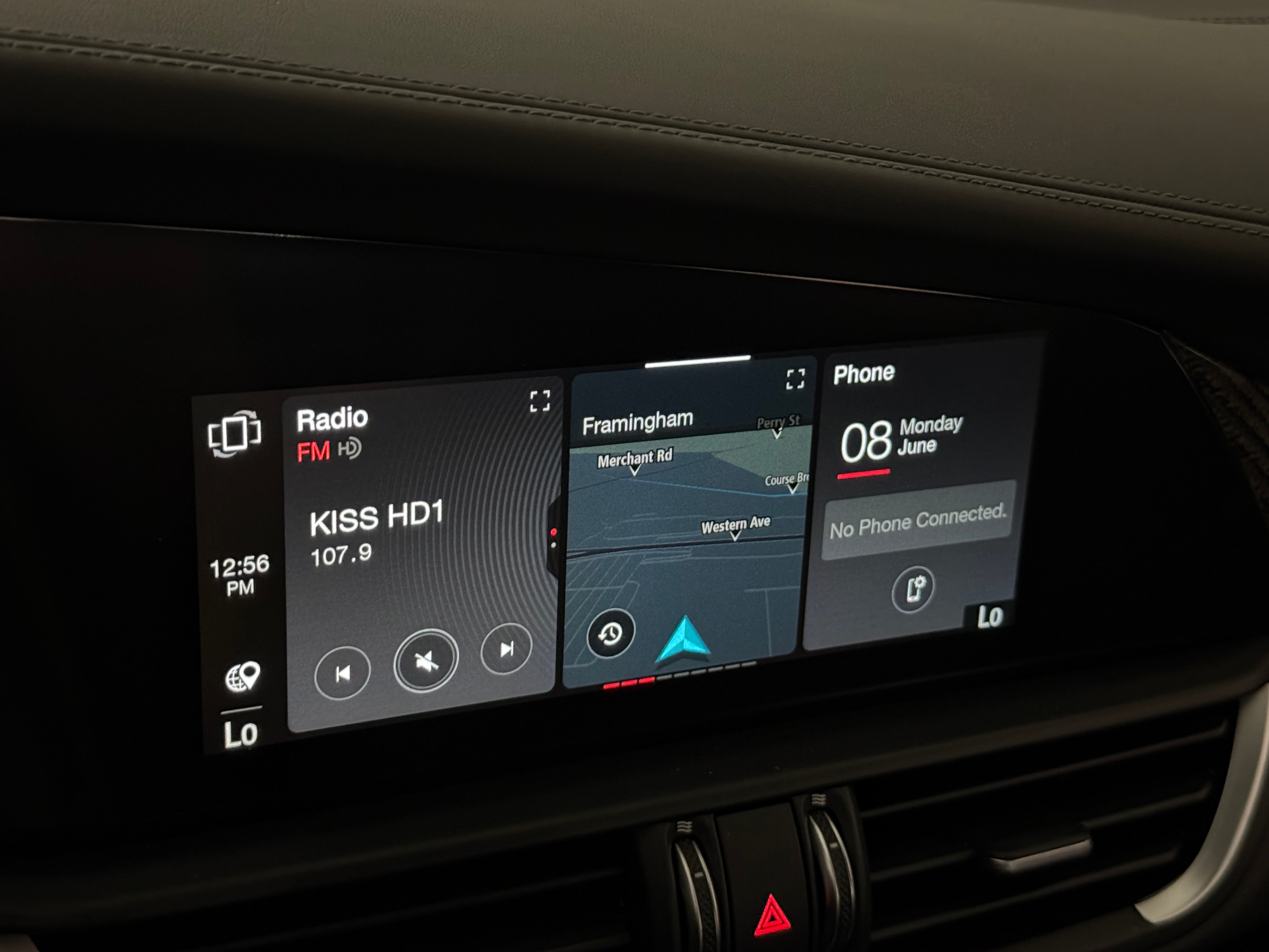 2022 Alfa Romeo Giulia Quadrifoglio - Photo 12