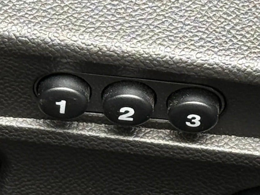 2022 Alfa Romeo Giulia Quadrifoglio - Photo 20