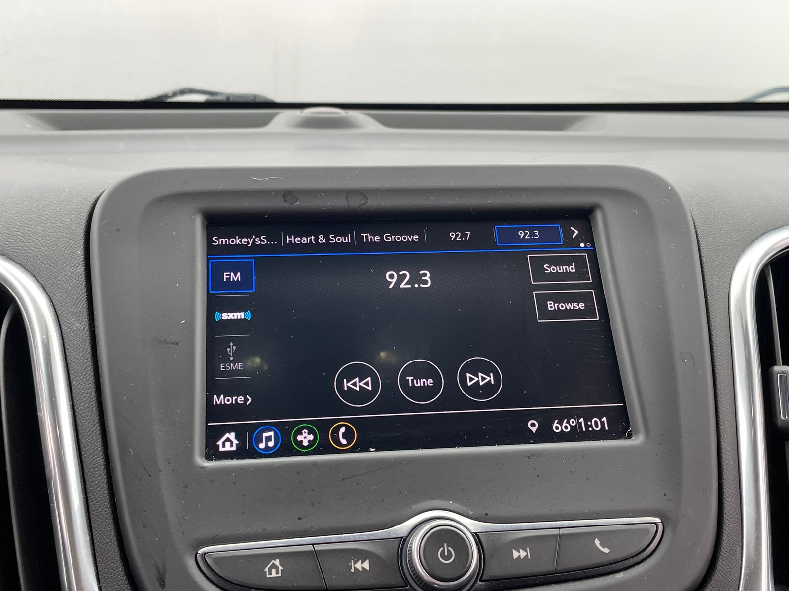 Thumbnail: 2020 Chevrolet Equinox - 4