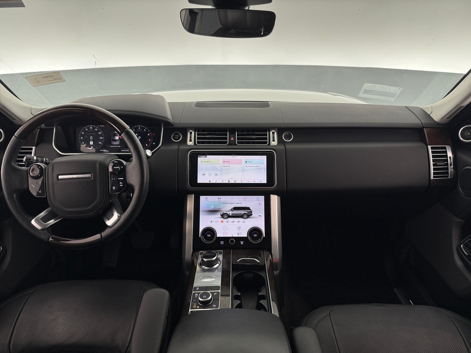 Thumbnail: 2018 Land Rover Range Rover - 2