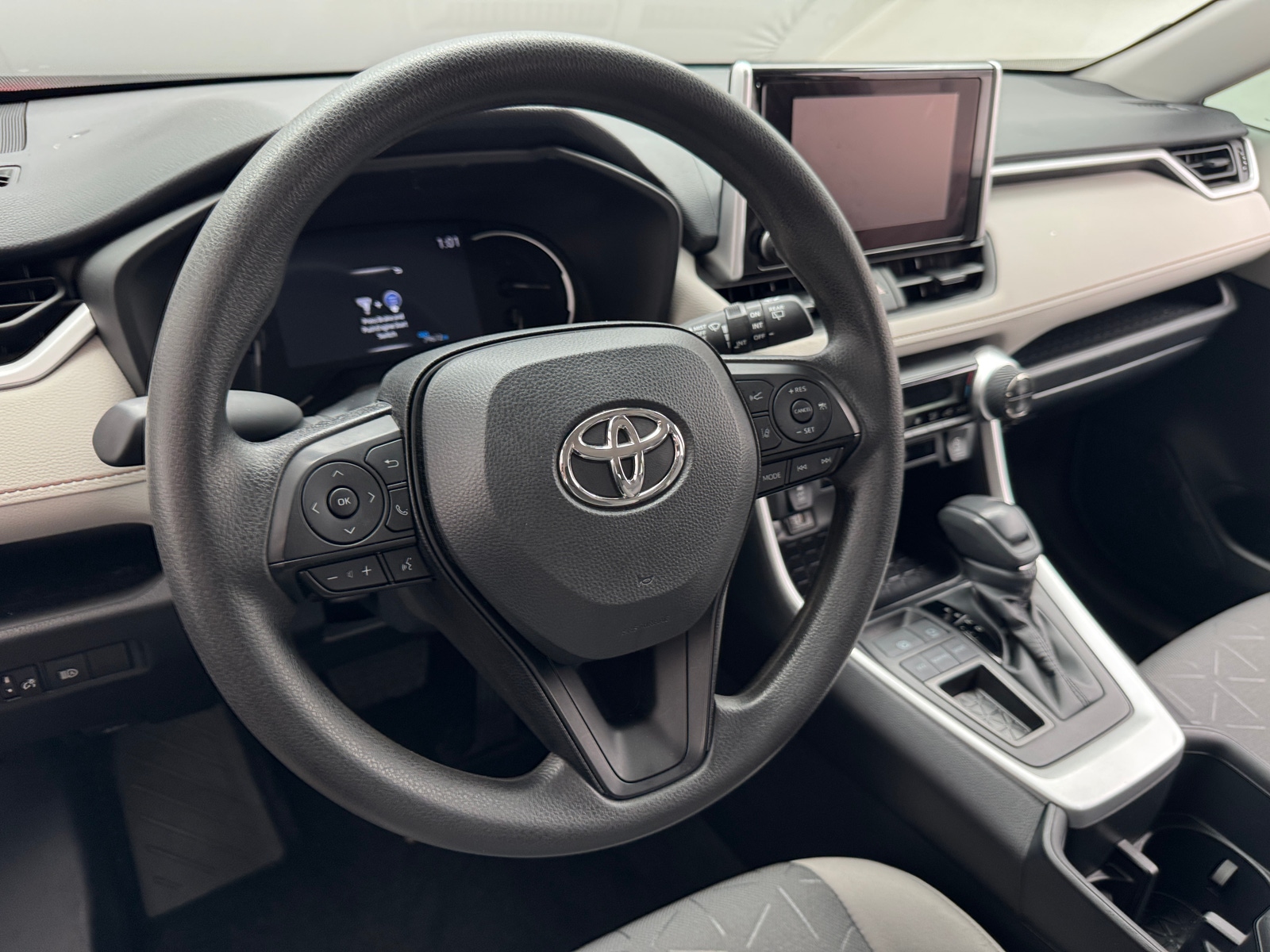 Thumbnail: 2023 Toyota RAV4 - 5