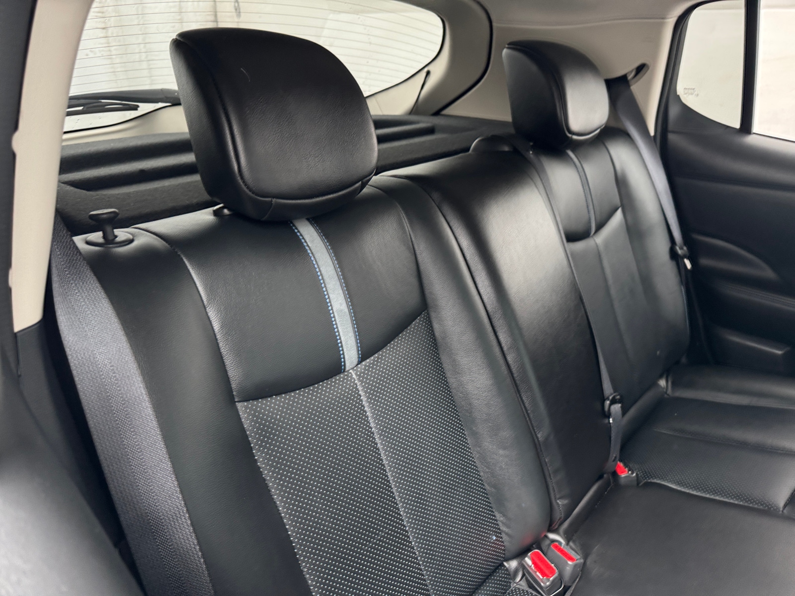Thumbnail: 2018 Nissan Leaf - 5