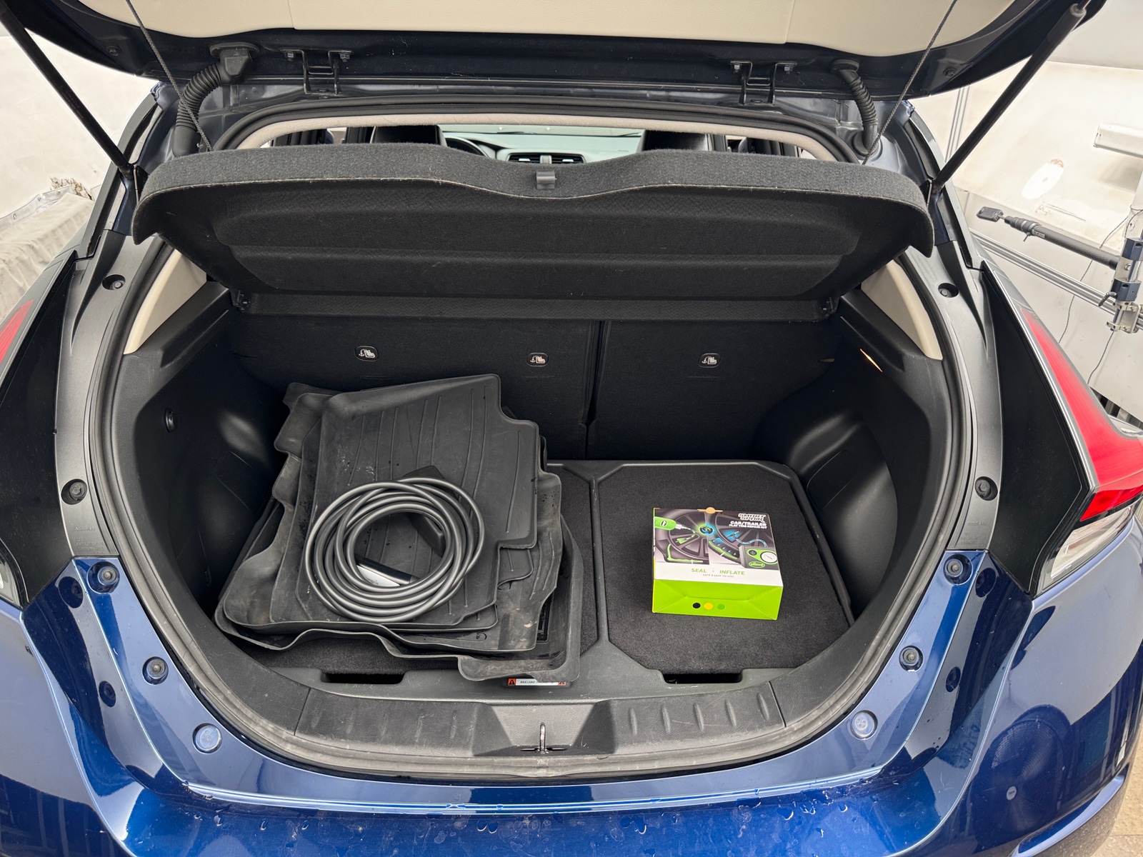 Thumbnail: 2018 Nissan Leaf - 6