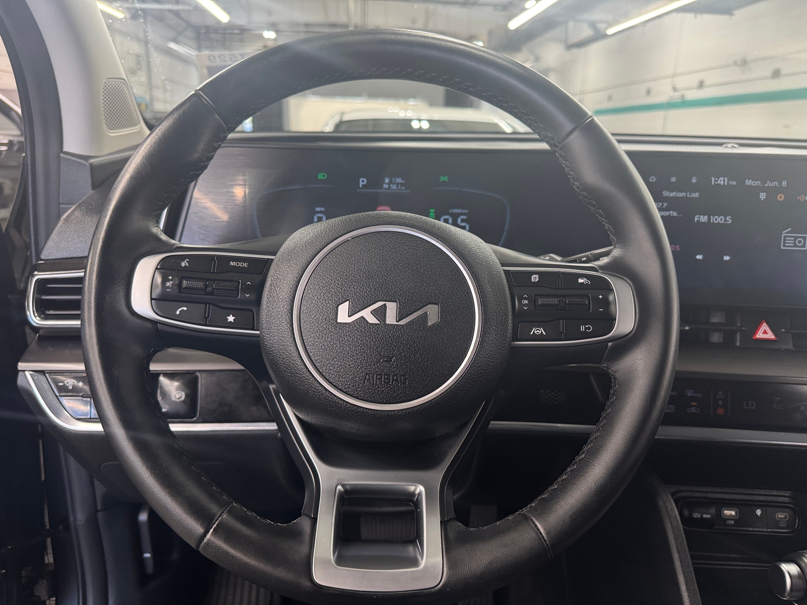 Thumbnail: 2024 Kia Sportage - 4