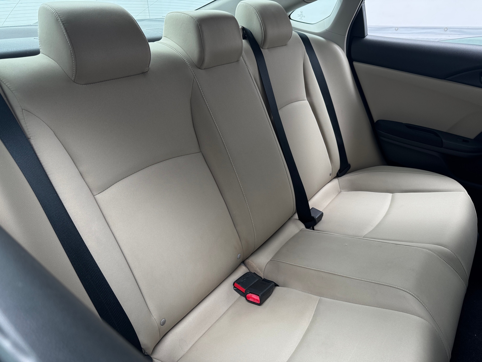 Thumbnail: 2016 Honda Civic - 6
