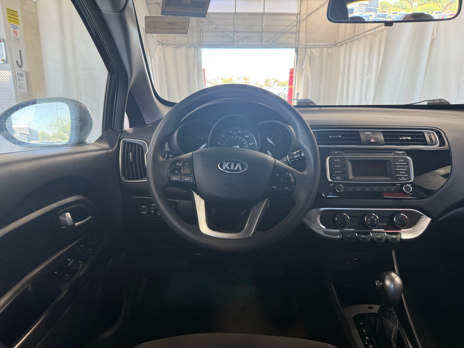 Thumbnail: 2017 Kia Rio - 5