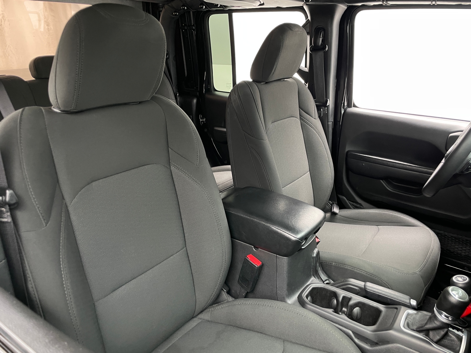 Thumbnail: 2023 Jeep Gladiator - 2