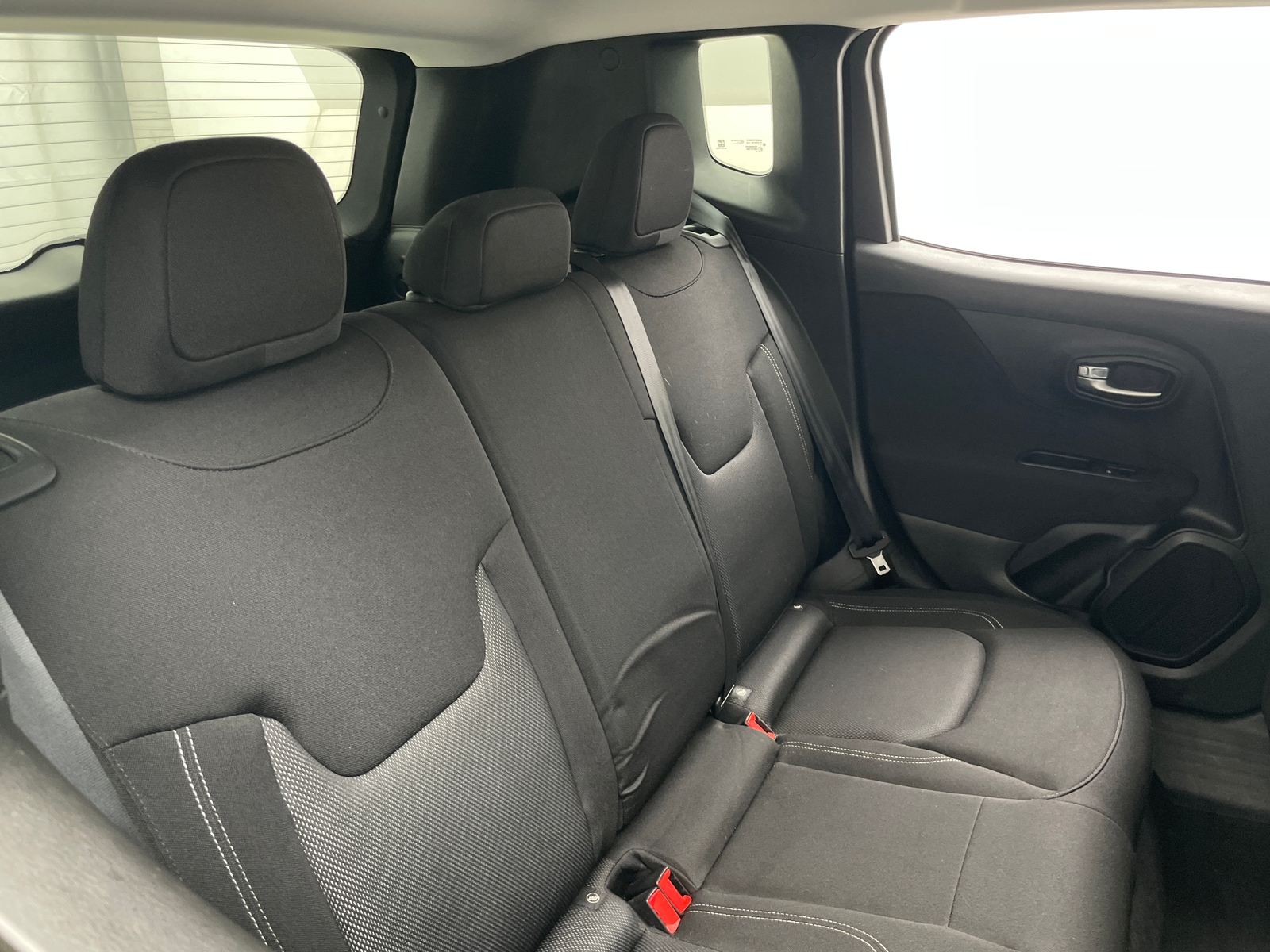 Thumbnail: 2021 Jeep Renegade - 6