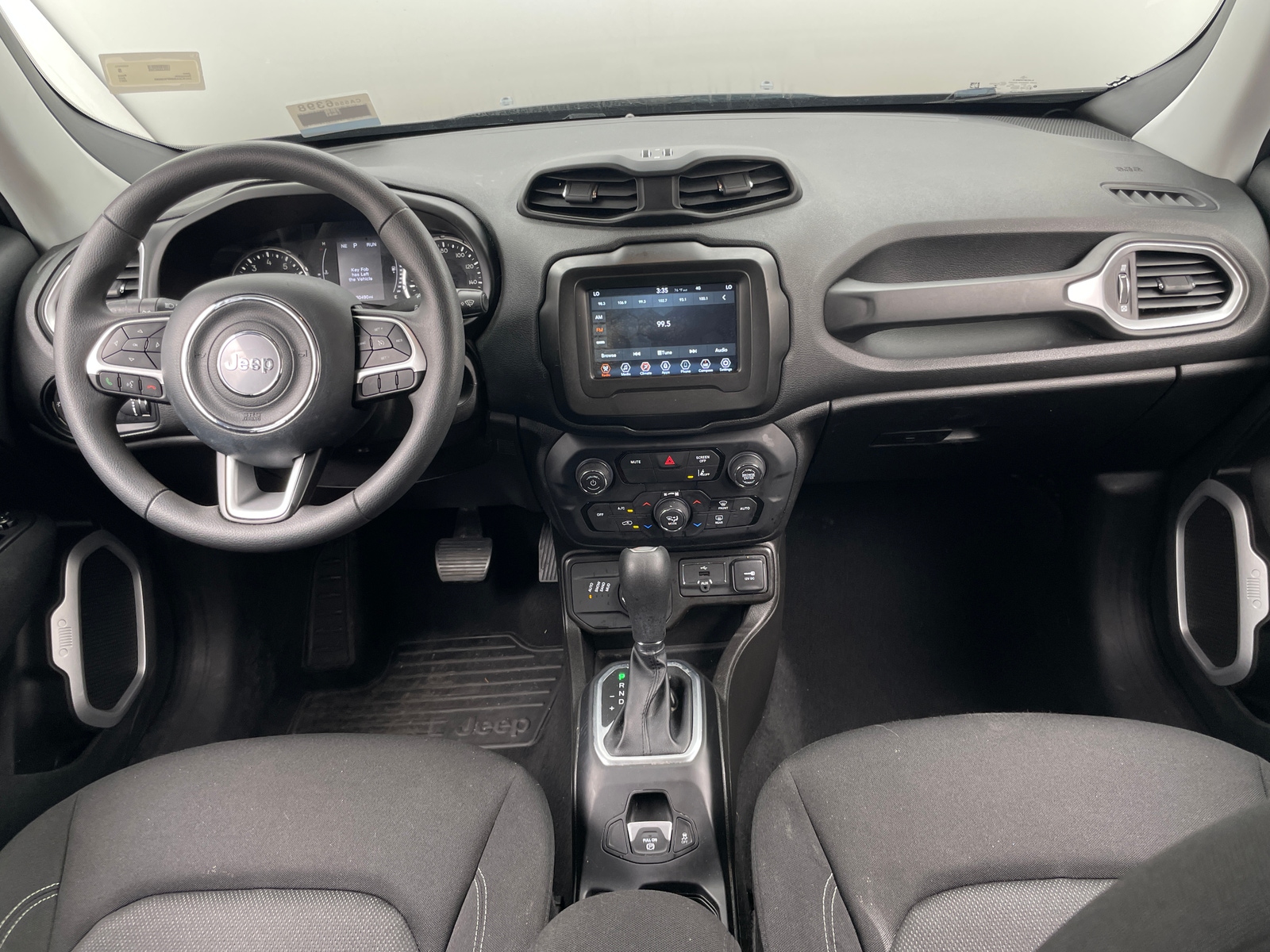 Thumbnail: 2021 Jeep Renegade - 3