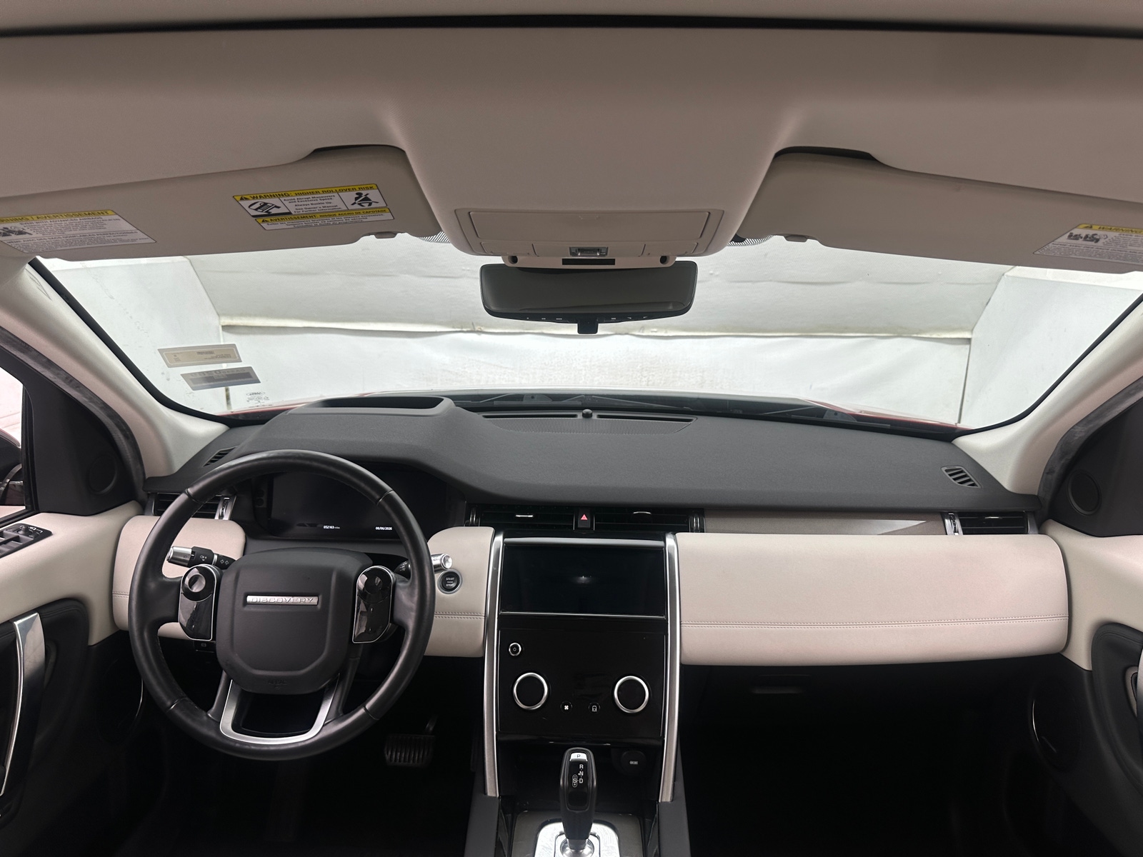 Thumbnail: 2020 Land Rover Discovery Sport - 2