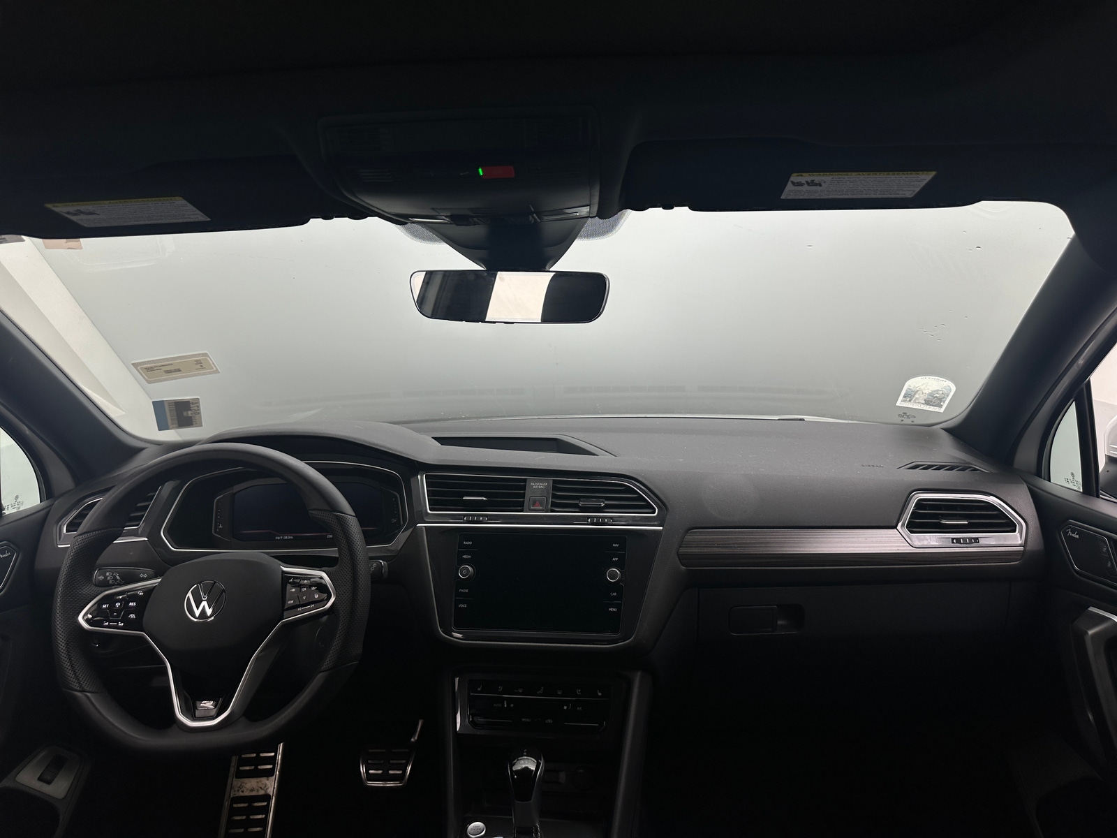 Thumbnail: 2024 Volkswagen Tiguan - 2