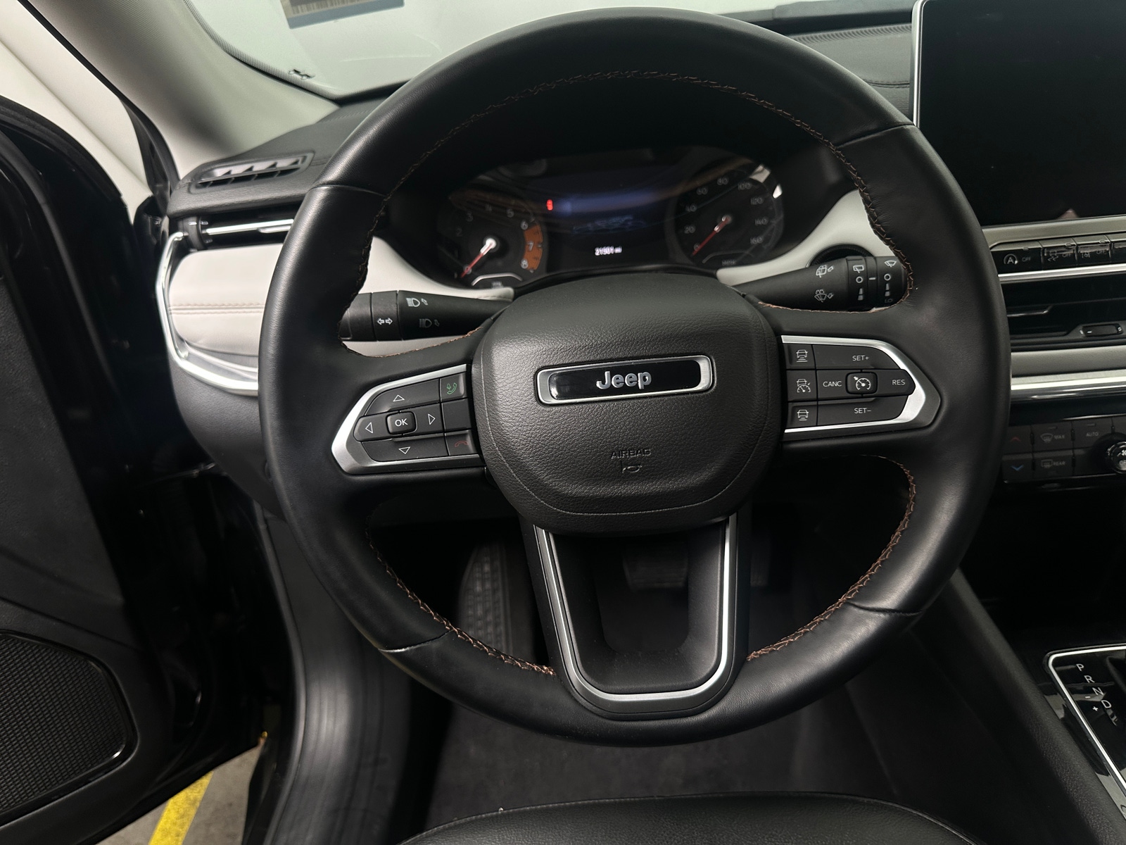 Thumbnail: 2022 Jeep Compass - 4