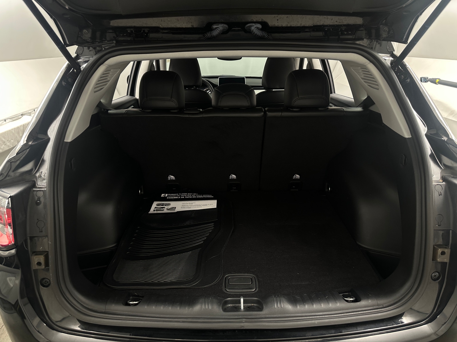 Thumbnail: 2022 Jeep Compass - 6