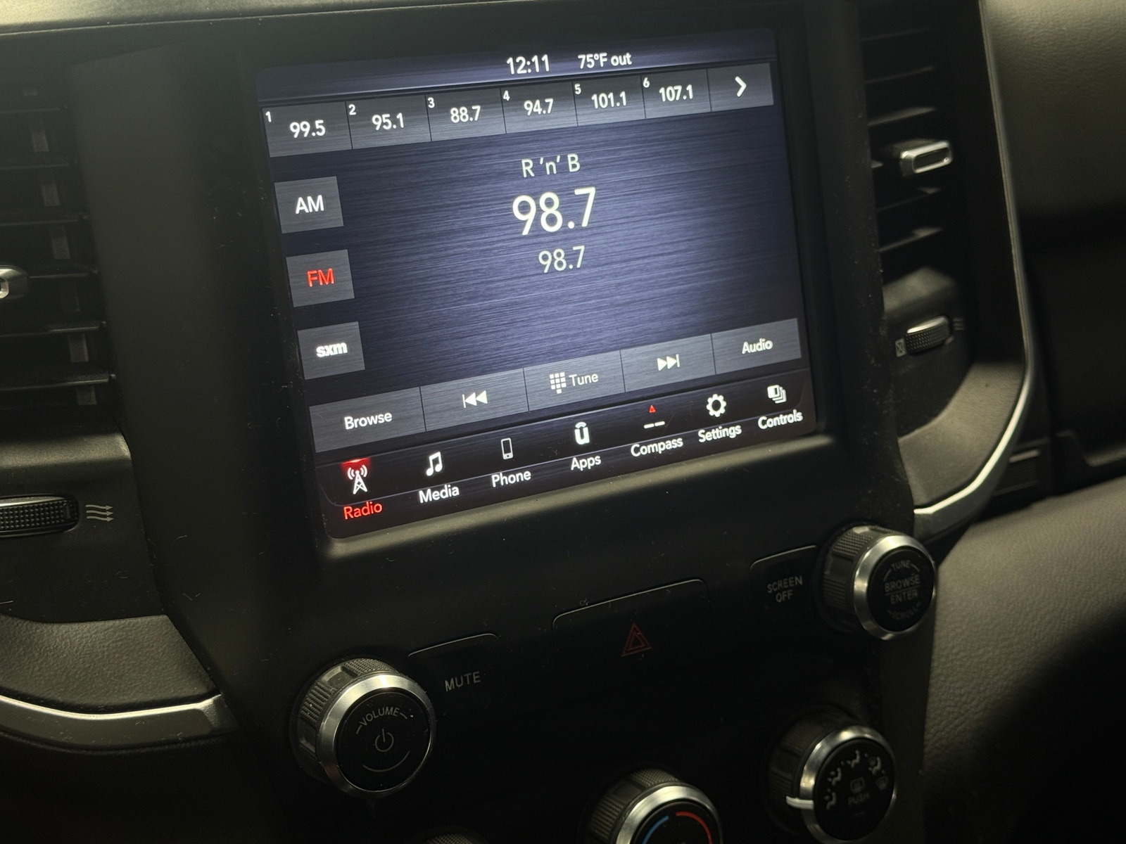Thumbnail: 2021 RAM 1500 - 4