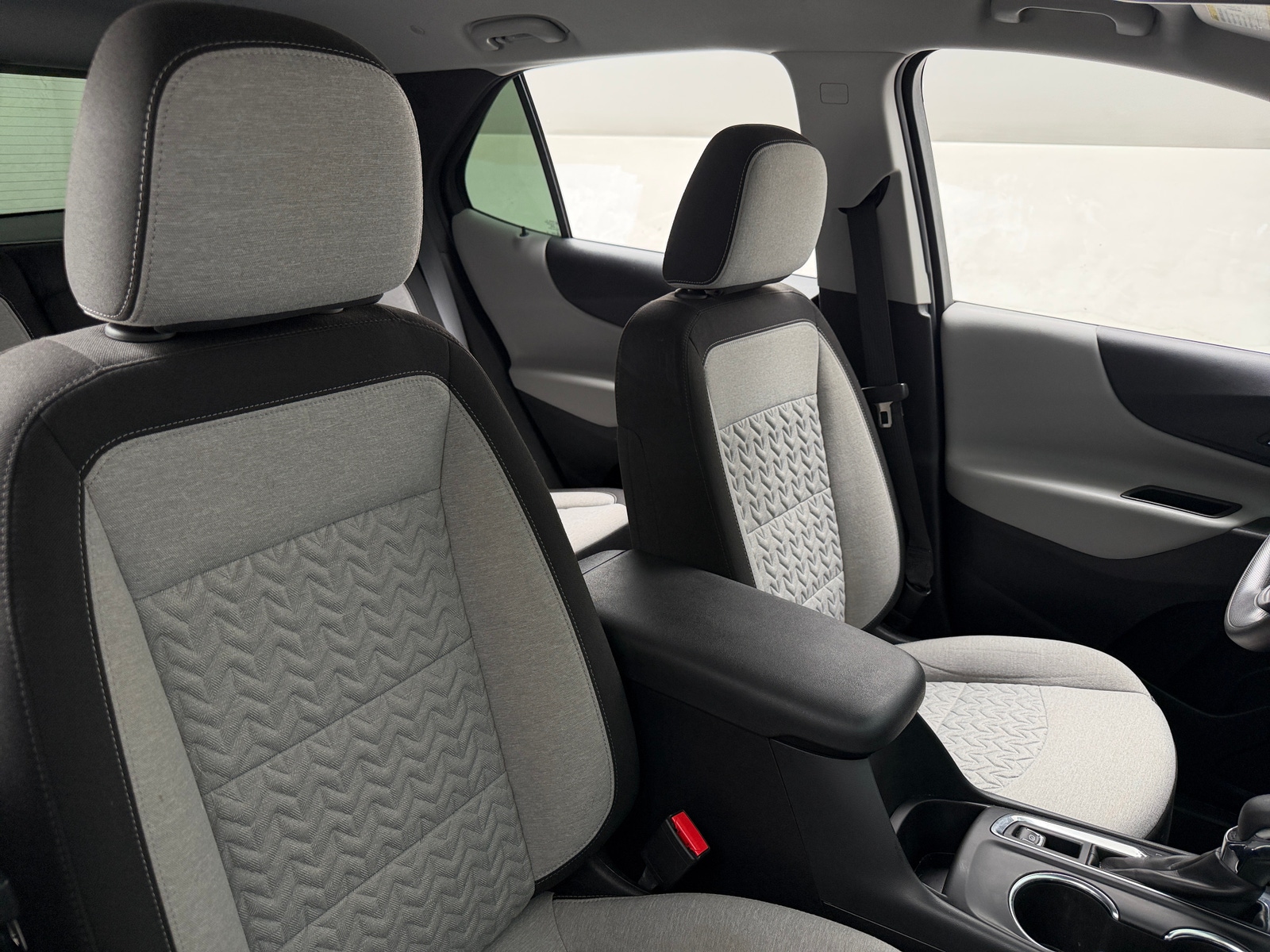 Thumbnail: 2023 Chevrolet Equinox - 2