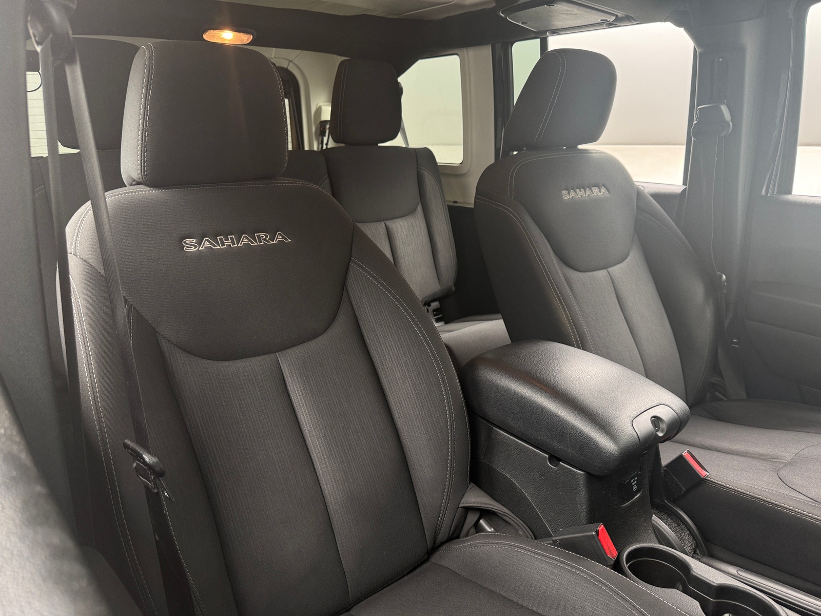 Thumbnail: 2017 Jeep Wrangler - 2