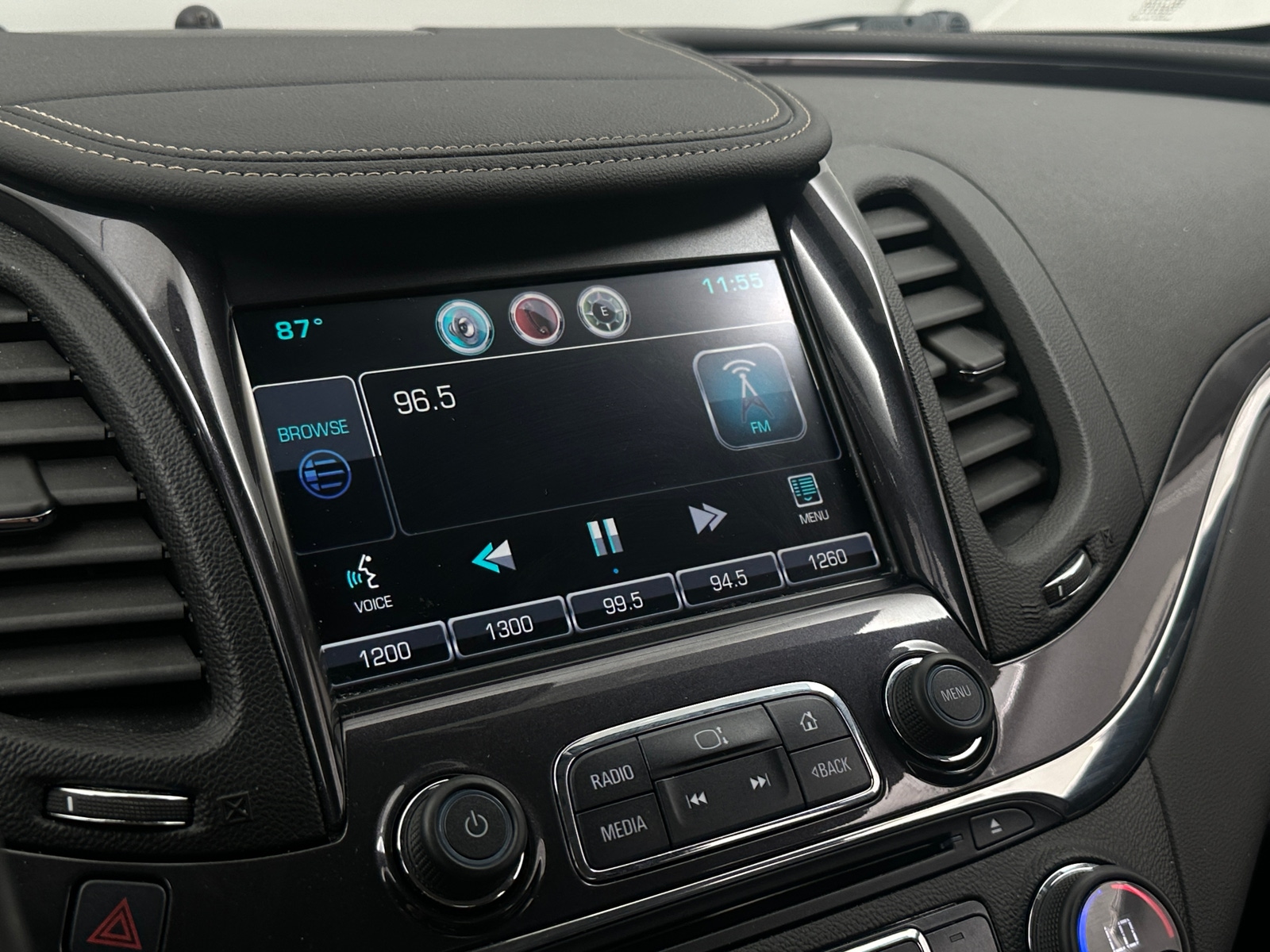 Thumbnail: 2015 Chevrolet Impala - 3