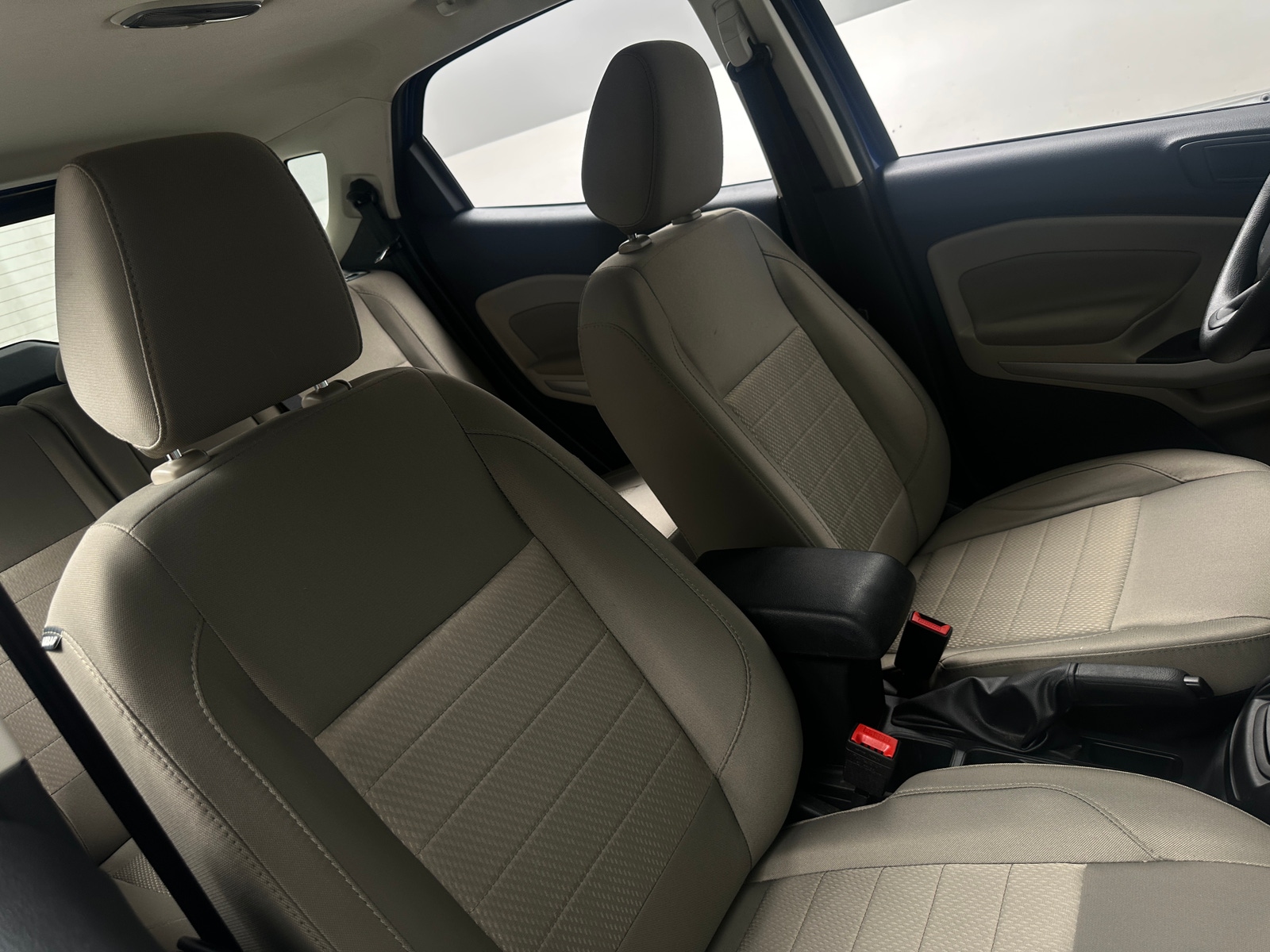 Thumbnail: 2022 Ford EcoSport - 2