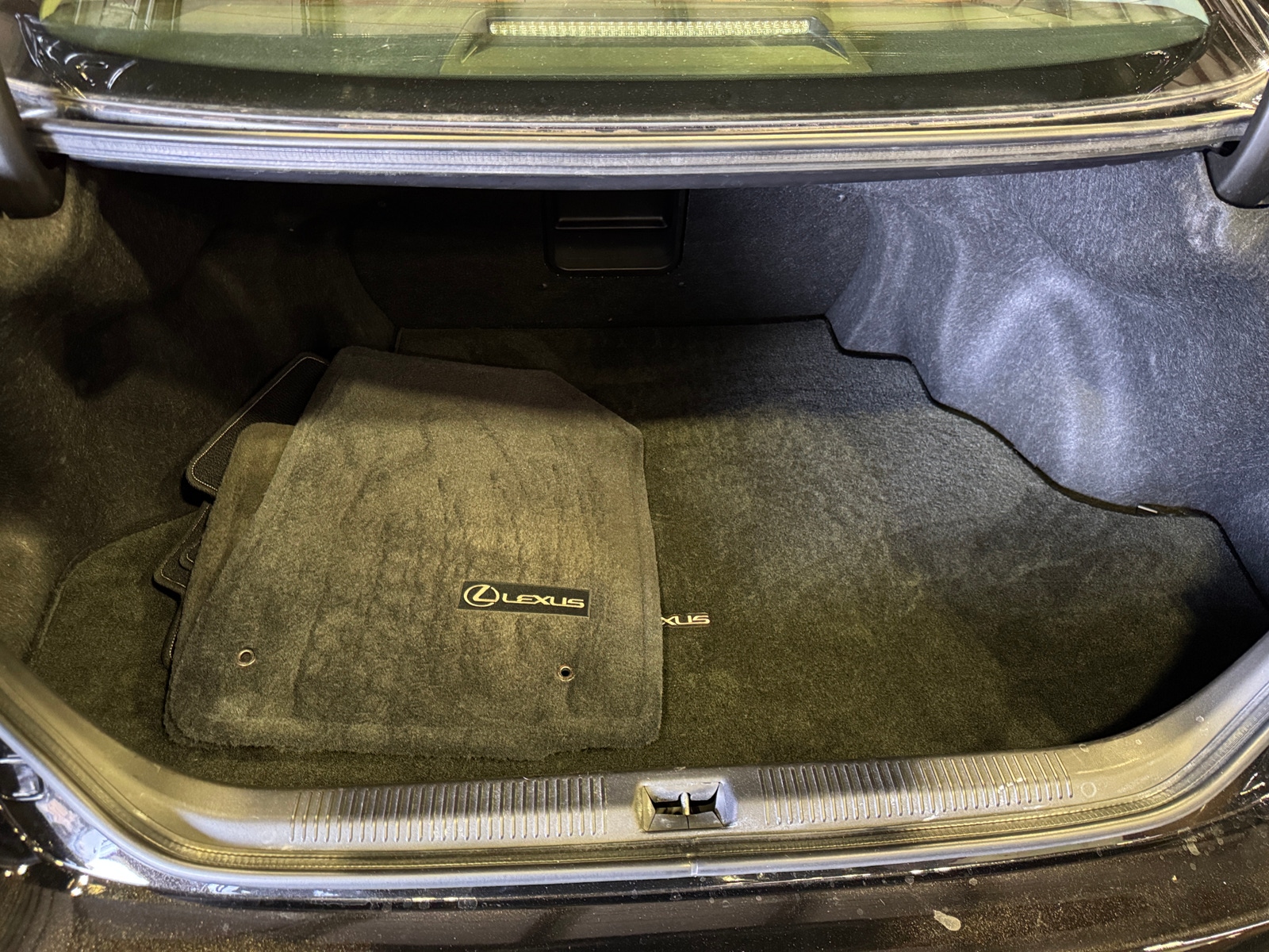 Thumbnail: 2012 Lexus ES - 6