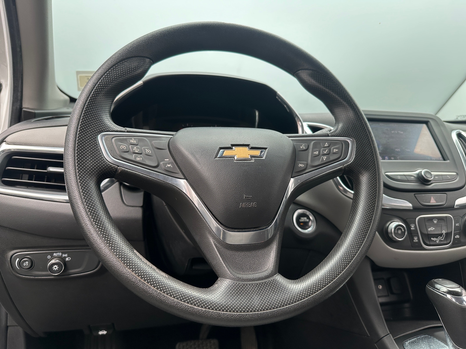Thumbnail: 2020 Chevrolet Equinox - 5