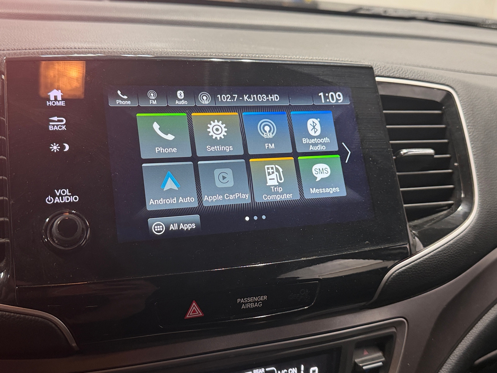 Thumbnail: 2020 Honda Pilot - 4