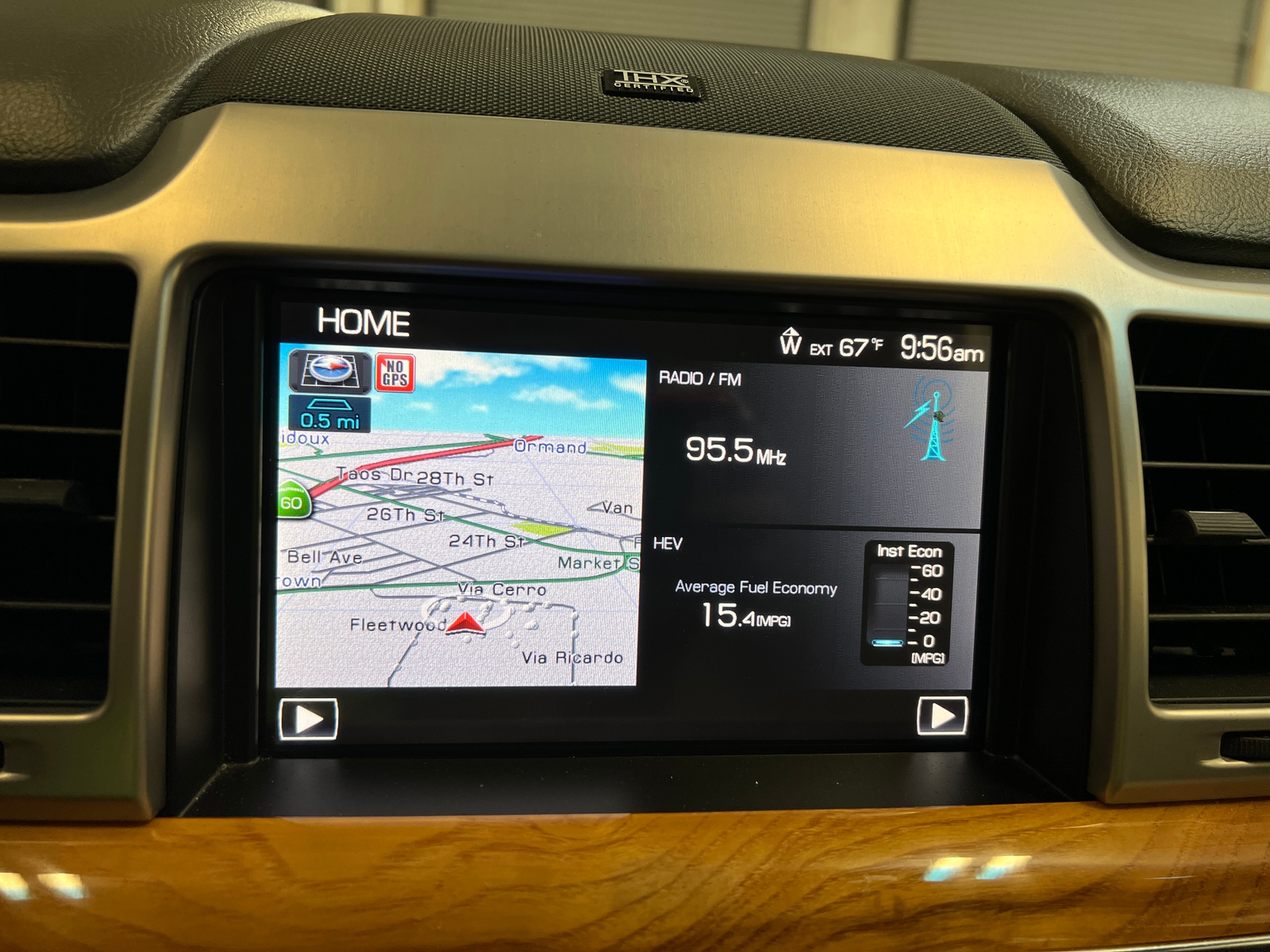 Thumbnail: 2011 Lincoln MKZ - 3
