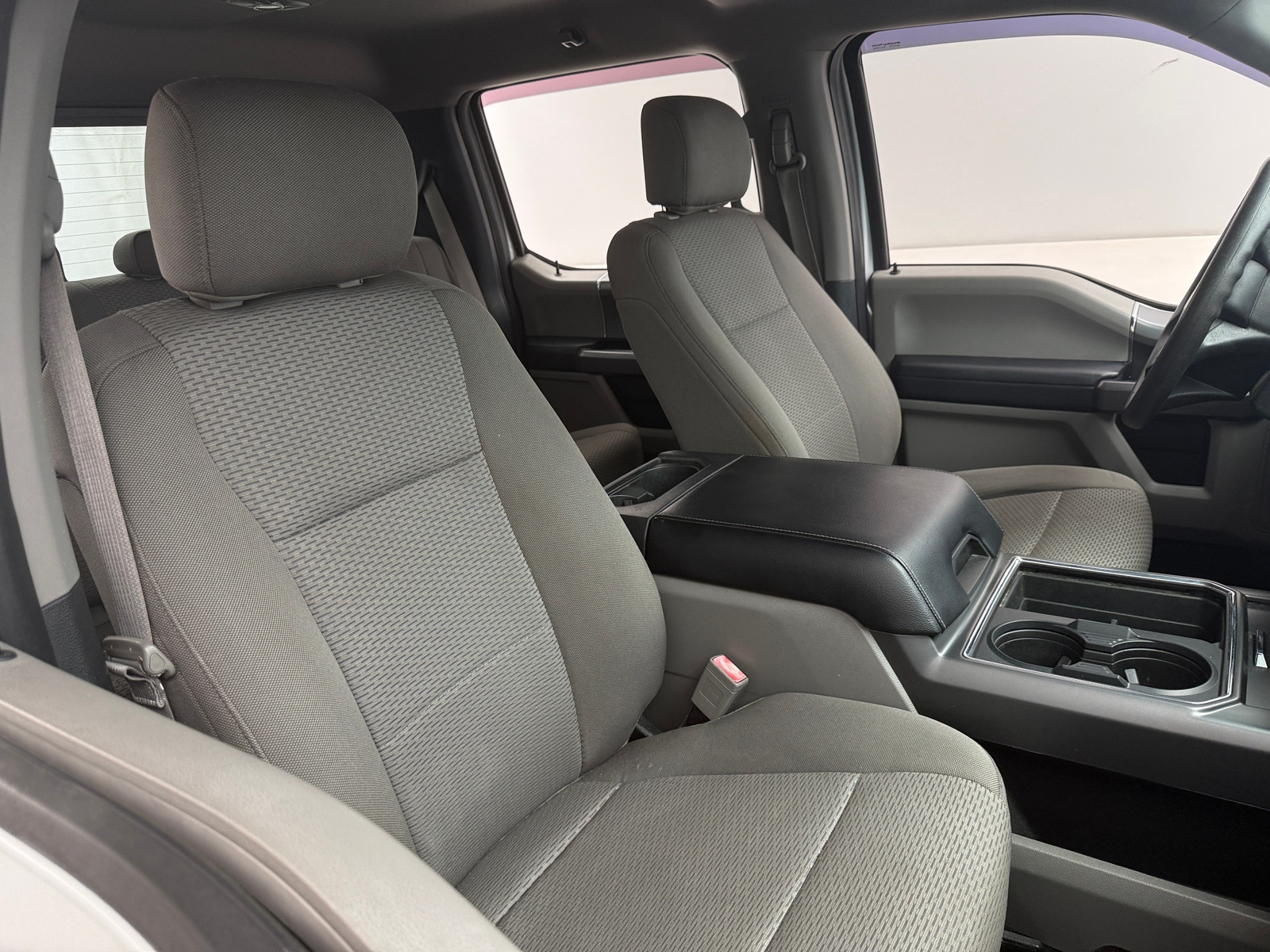 Thumbnail: 2019 Ford Econoline - 2