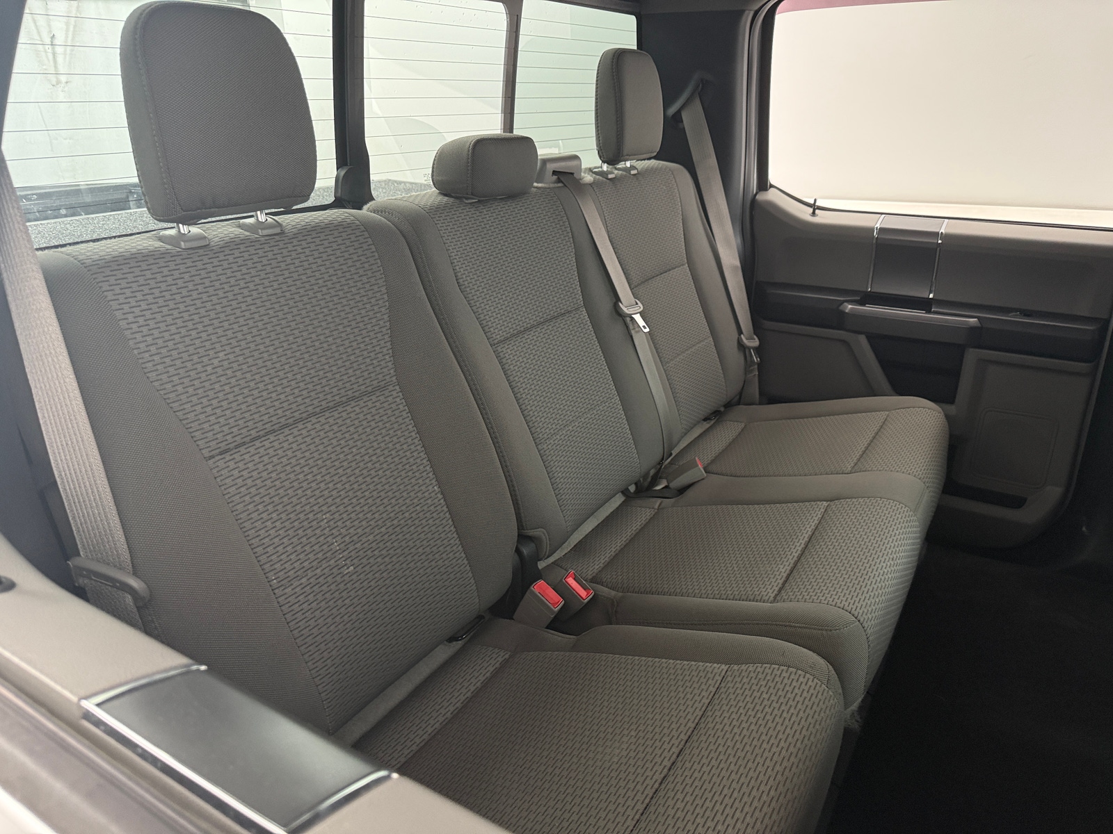 Thumbnail: 2019 Ford Econoline - 6