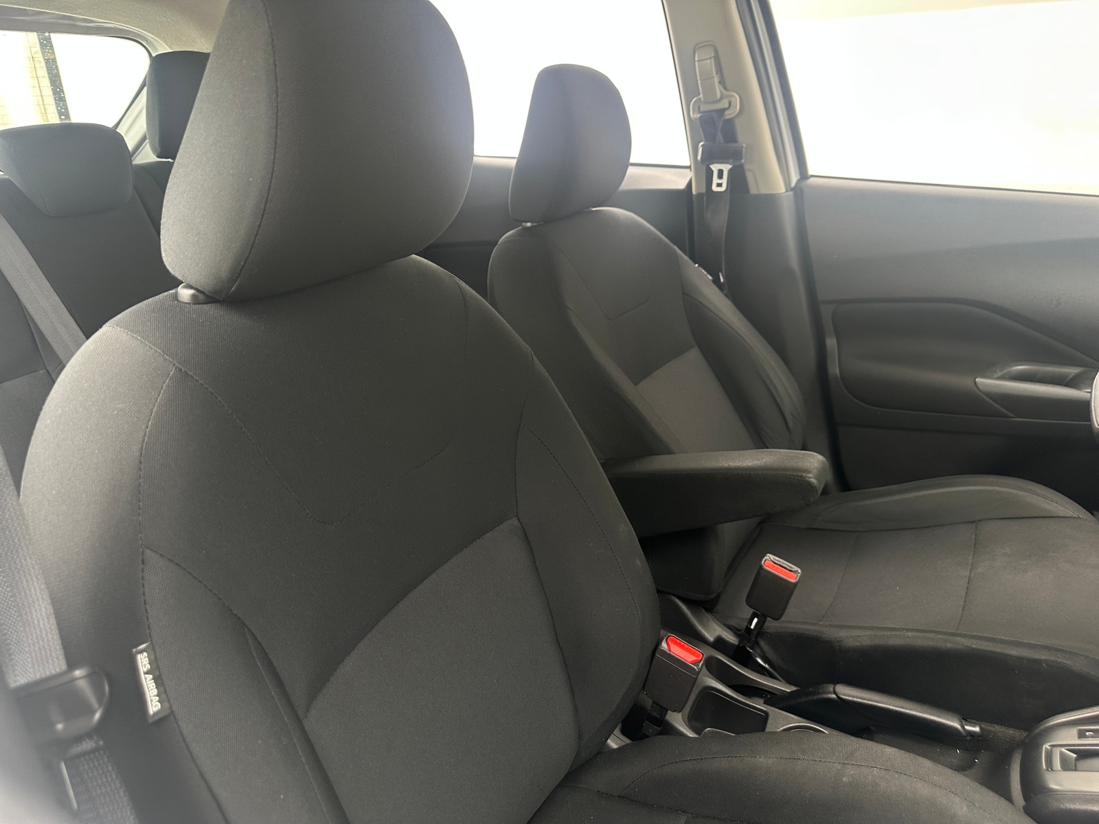 Thumbnail: 2023 Nissan Kicks - 2