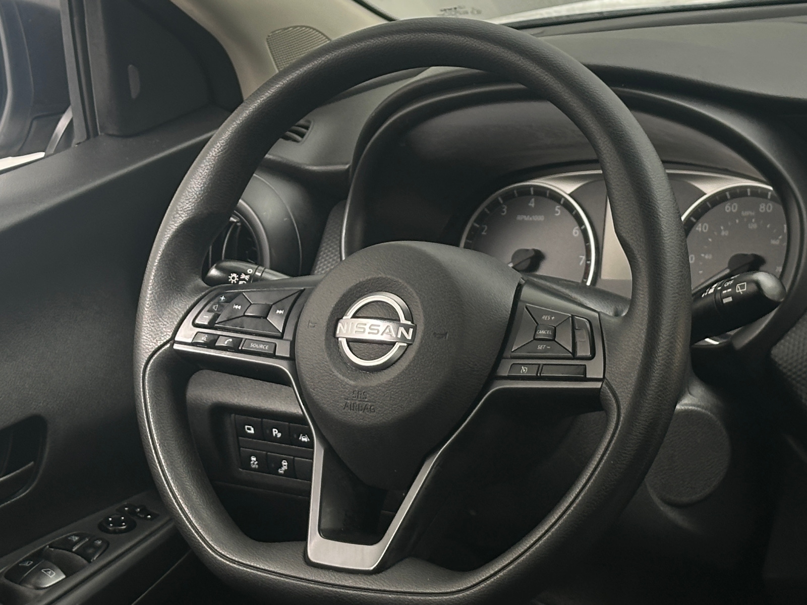 Thumbnail: 2023 Nissan Kicks - 5