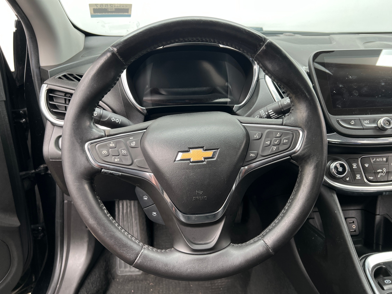 Thumbnail: 2017 Chevrolet Volt - 4