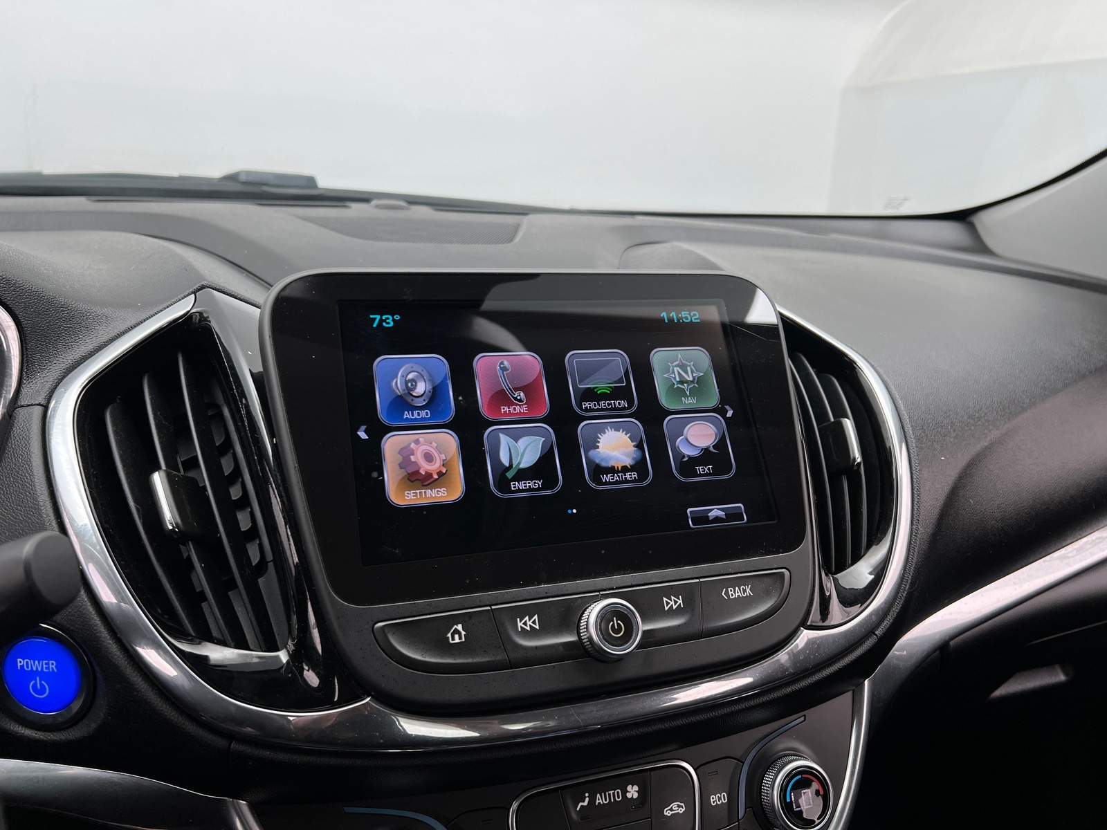 Thumbnail: 2017 Chevrolet Volt - 3