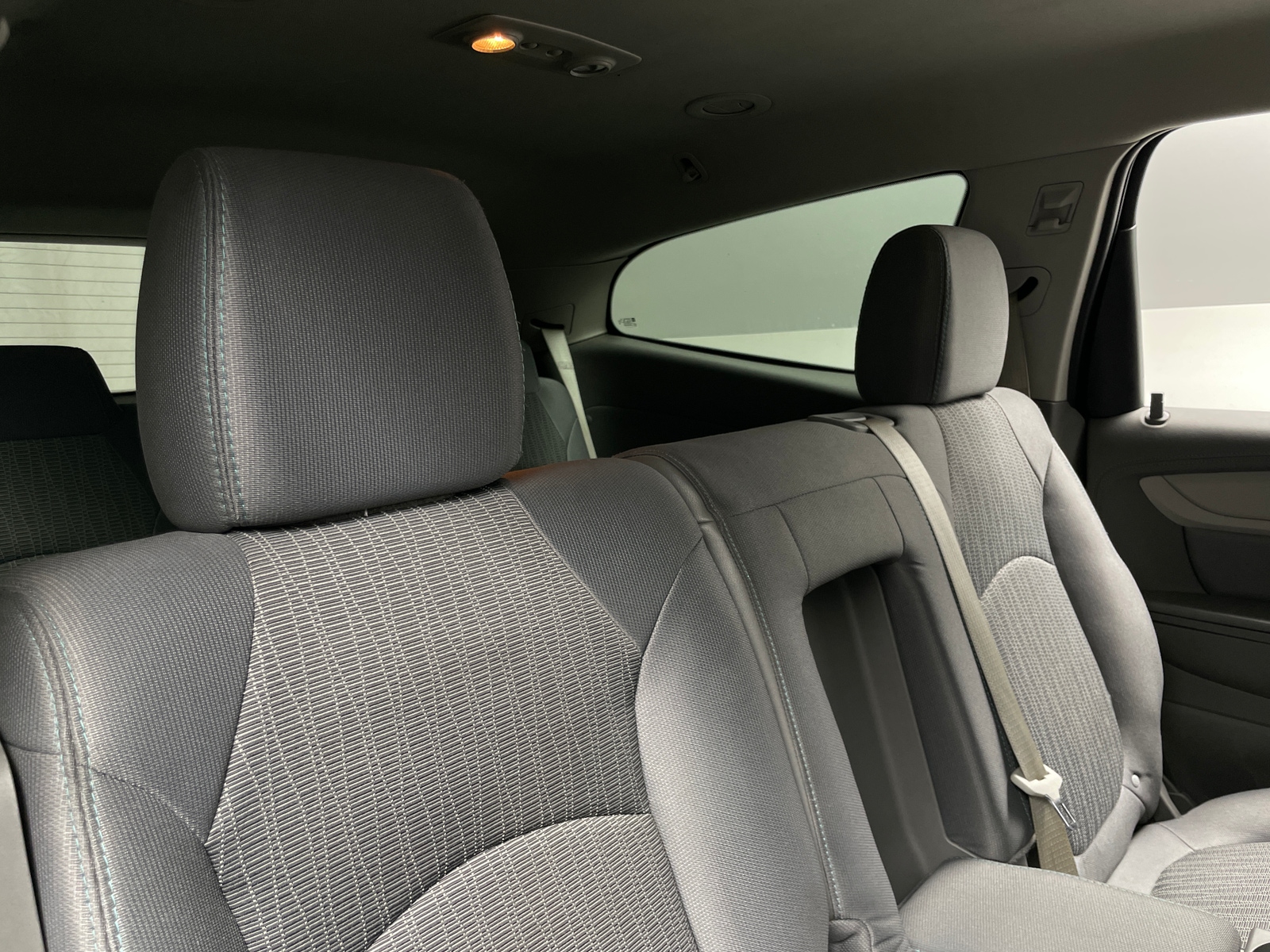 Thumbnail: 2017 Chevrolet Traverse - 6