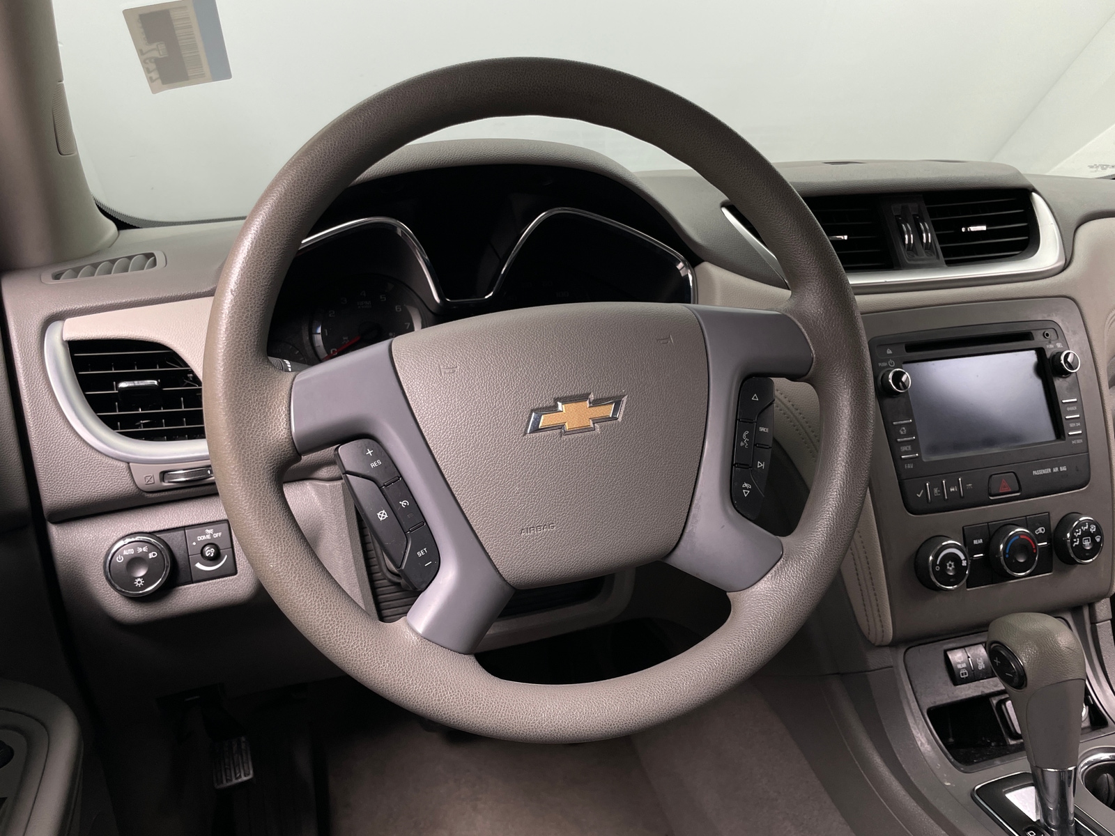 Thumbnail: 2017 Chevrolet Traverse - 5