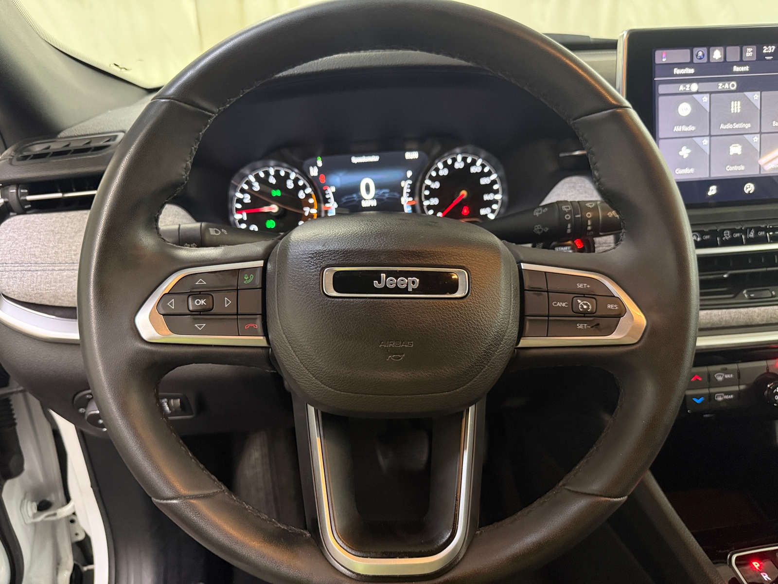 Thumbnail: 2023 Jeep Compass - 5