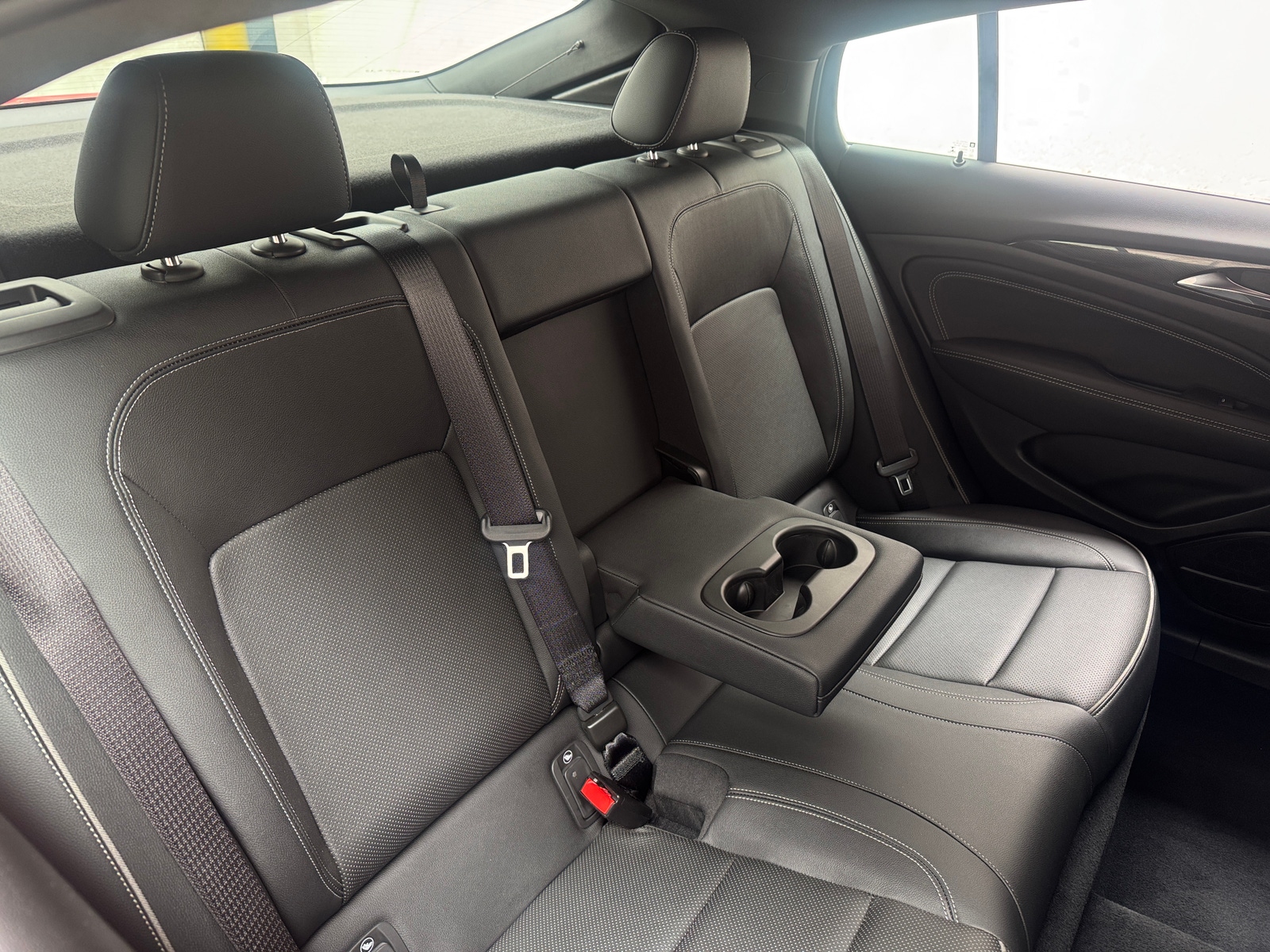 Thumbnail: 2019 Buick Regal - 5