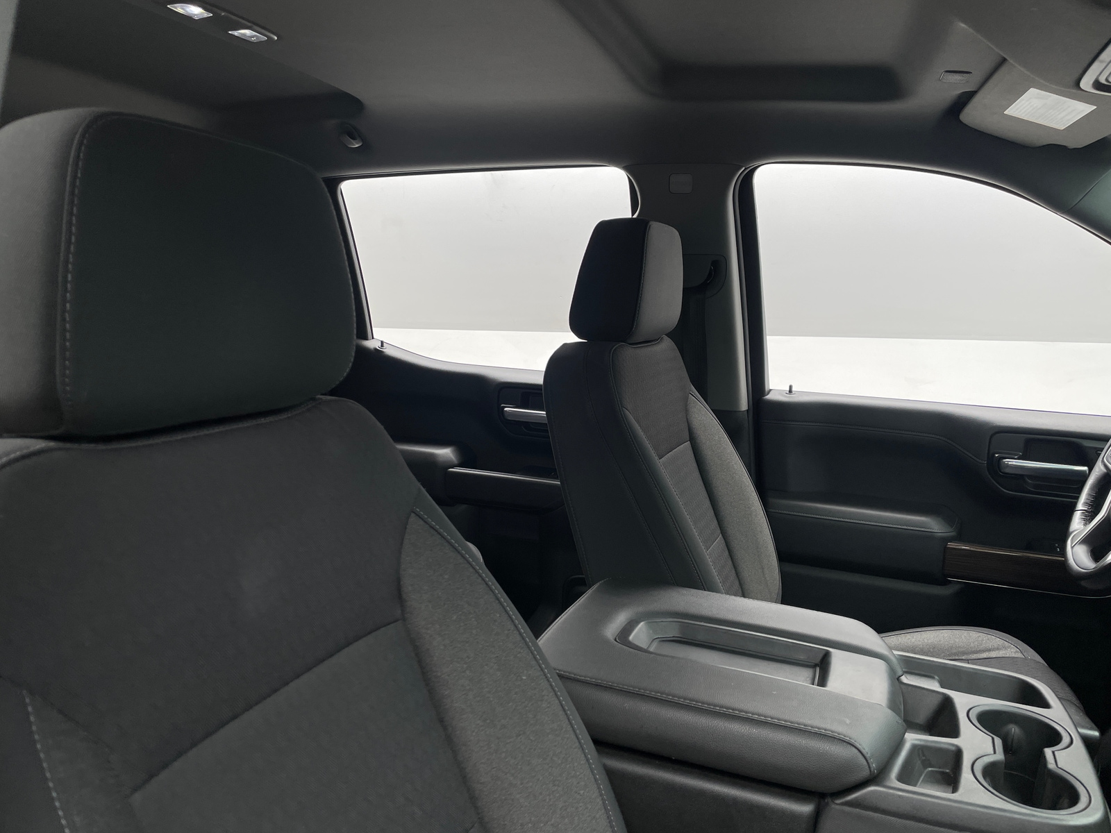 Thumbnail: 2020 Chevrolet Silverado 1500 - 2
