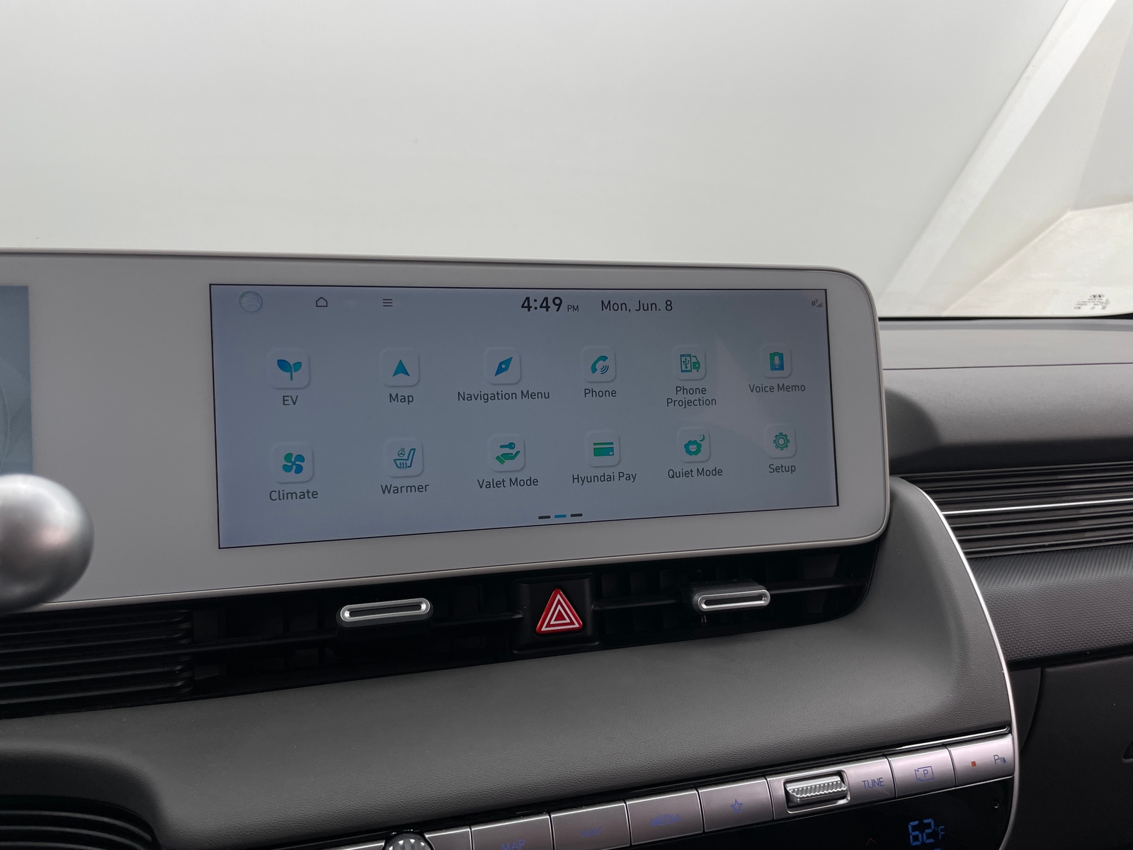 Thumbnail: 2024 Hyundai Ioniq 5 - 4