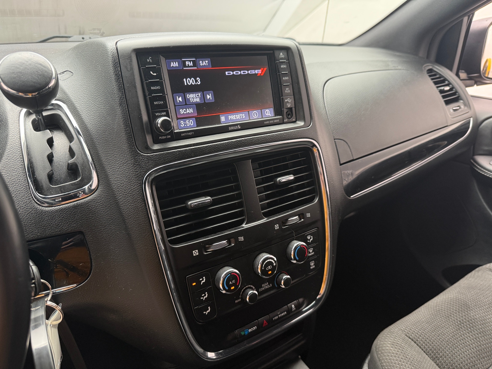 Thumbnail: 2018 Dodge Grand Caravan - 4