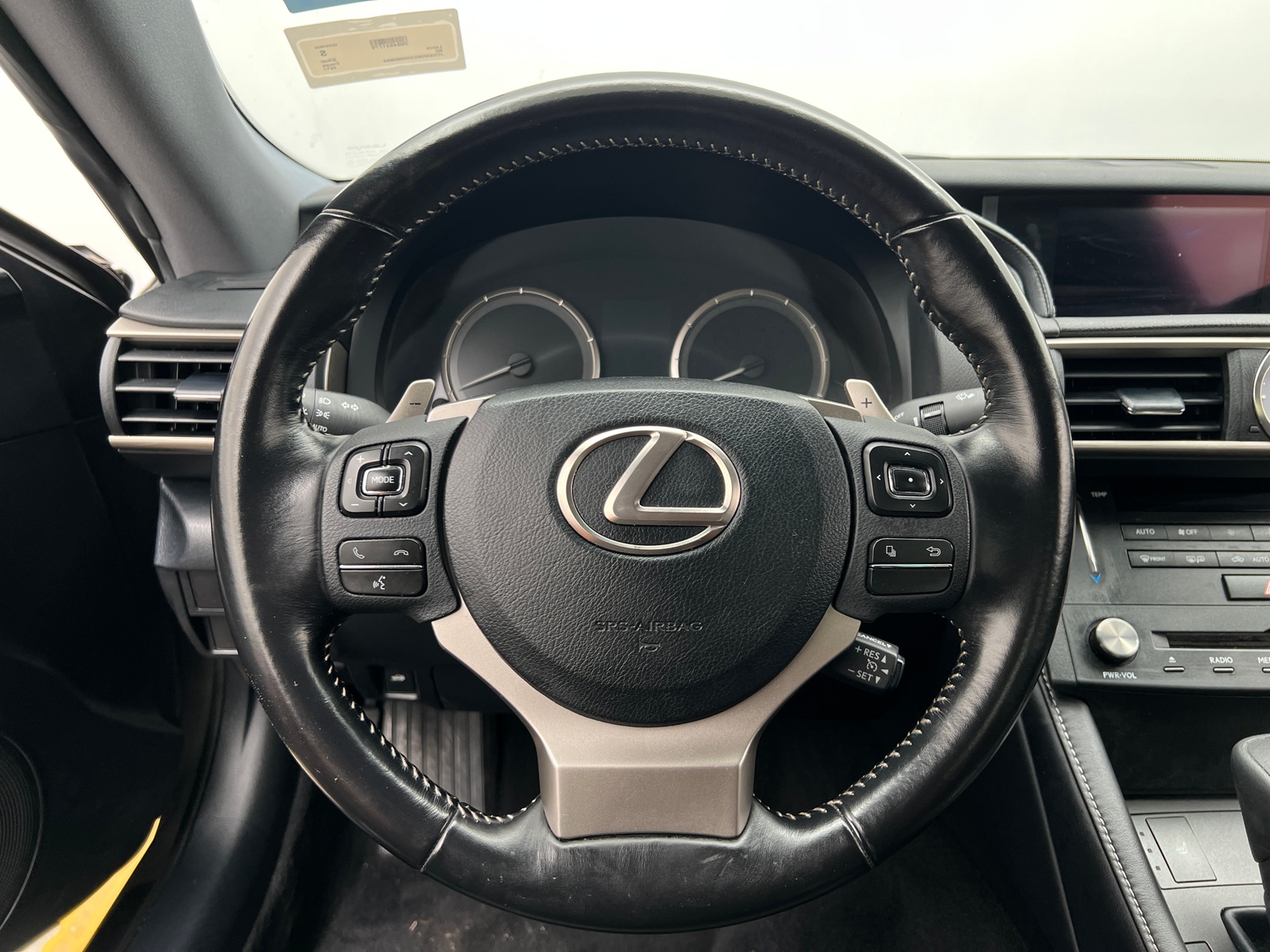 Thumbnail: 2017 Lexus RC - 3