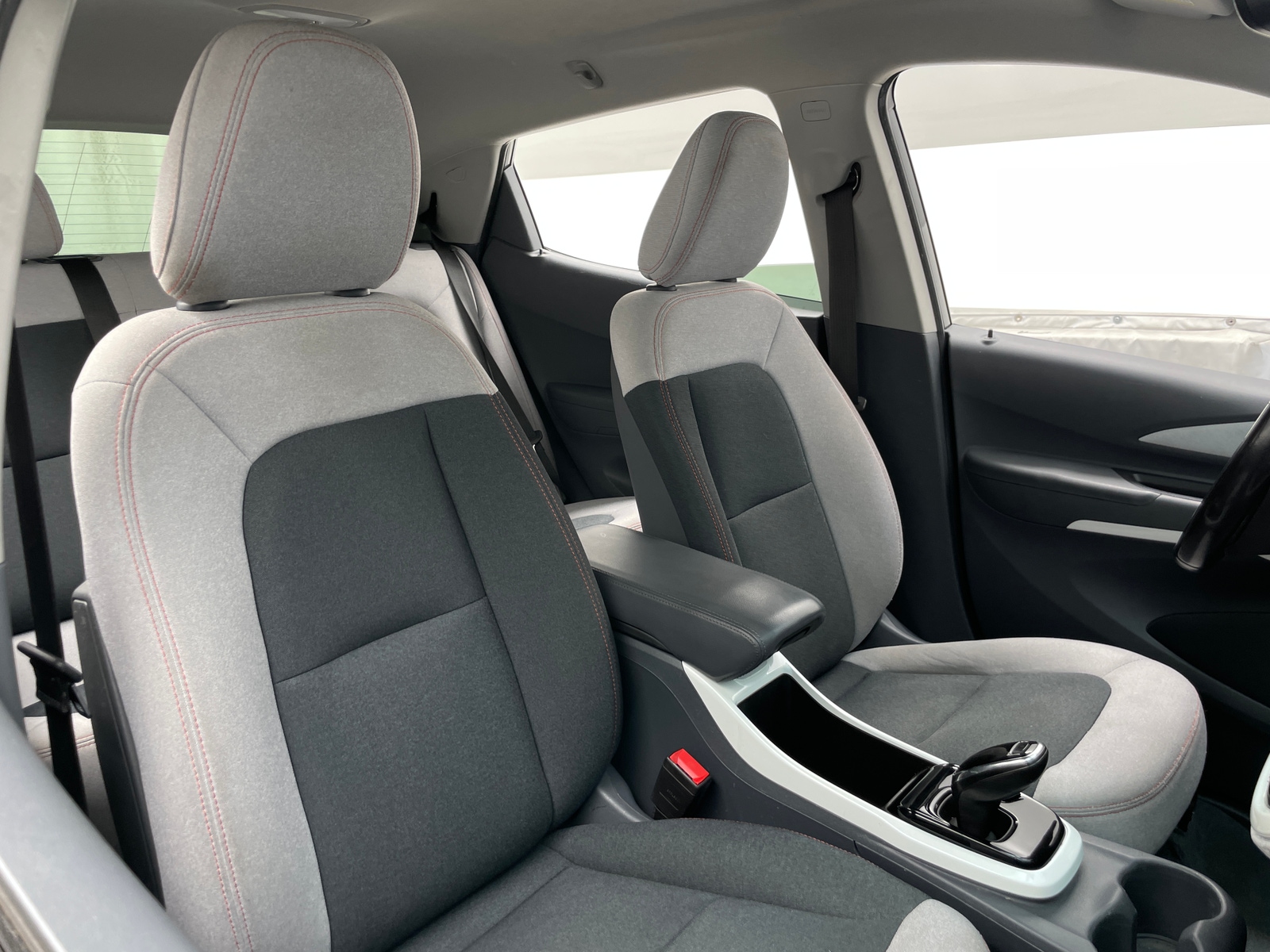 Thumbnail: 2020 Chevrolet Bolt EV - 2