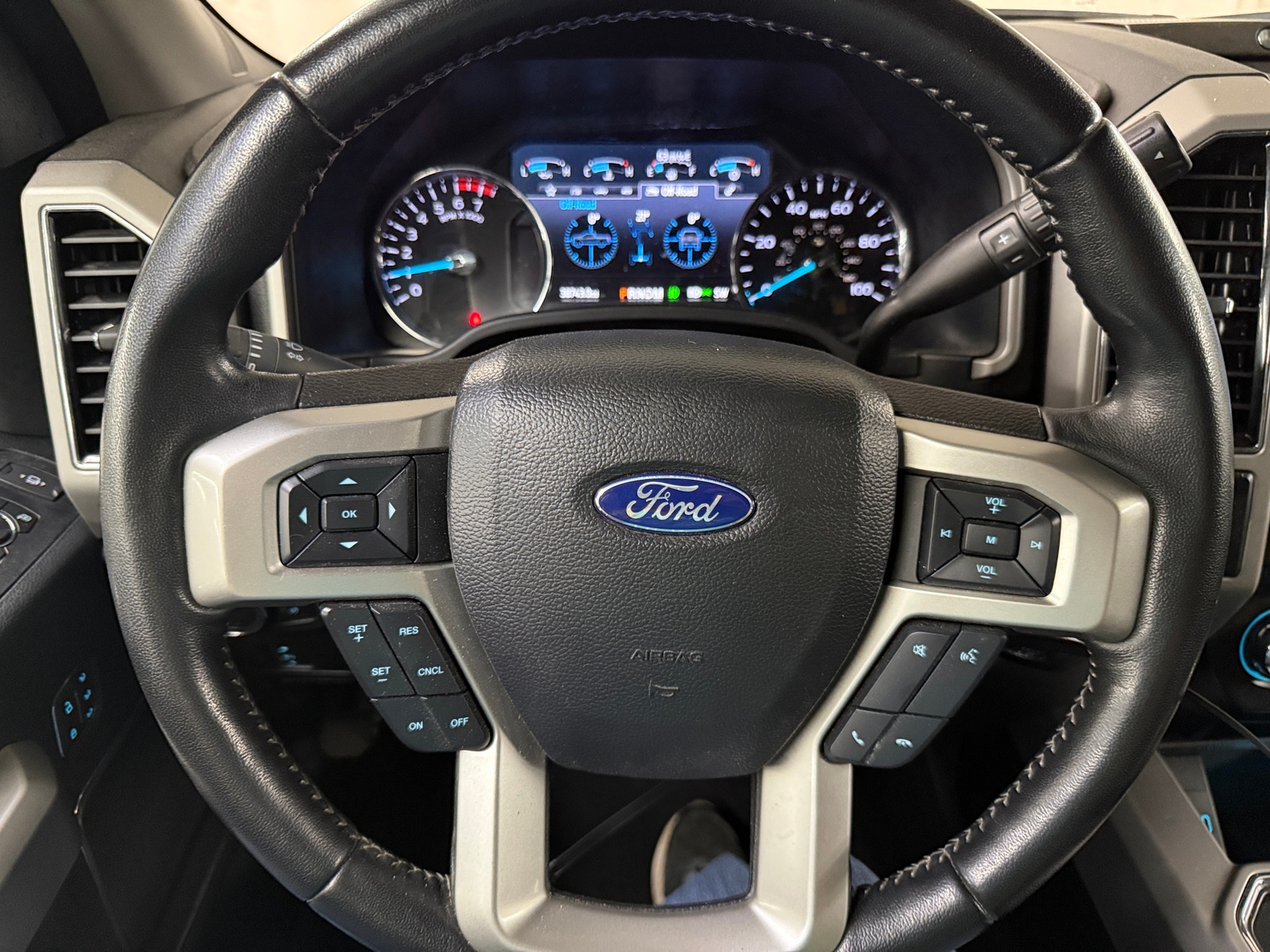 Thumbnail: 2021 Ford Econoline - 4