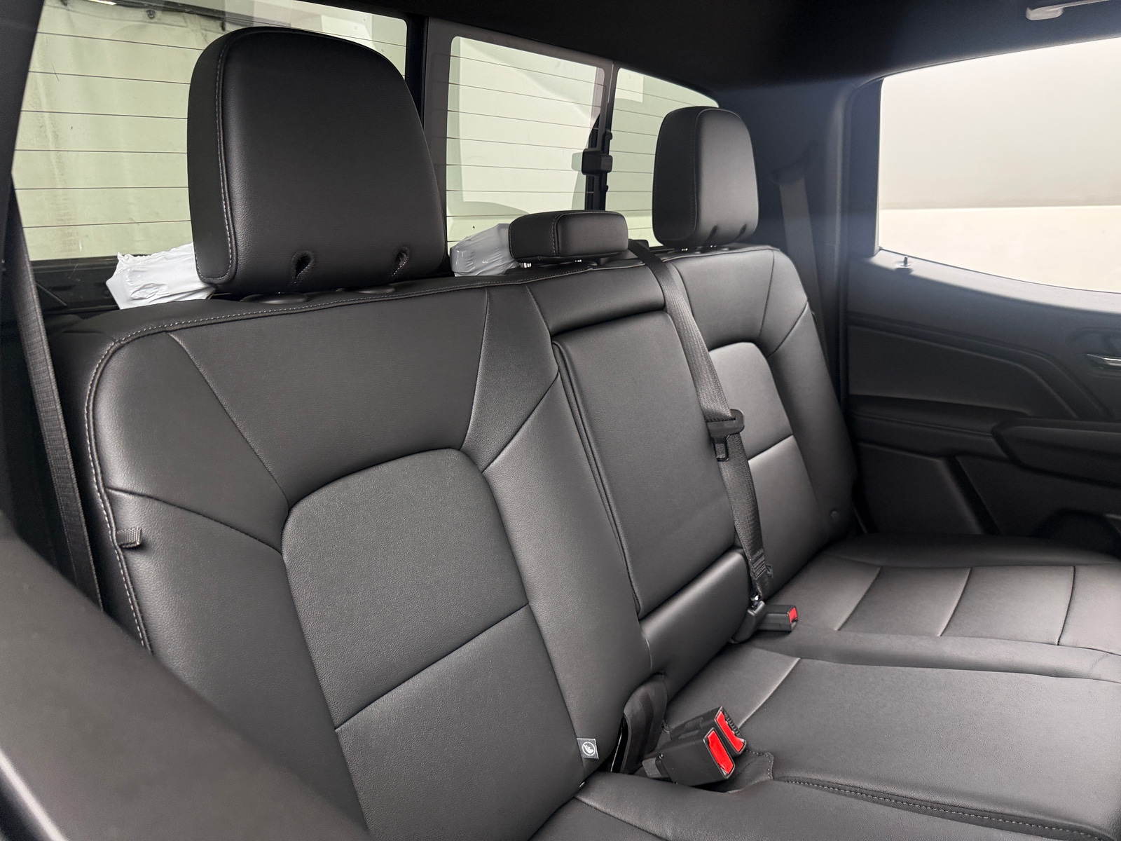 Thumbnail: 2026 Chevrolet Colorado - 6