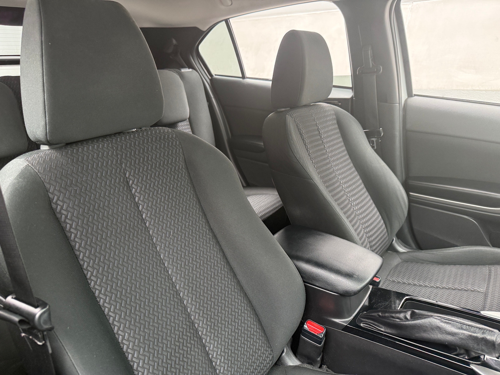 Thumbnail: 2020 Mitsubishi Eclipse Cross - 2
