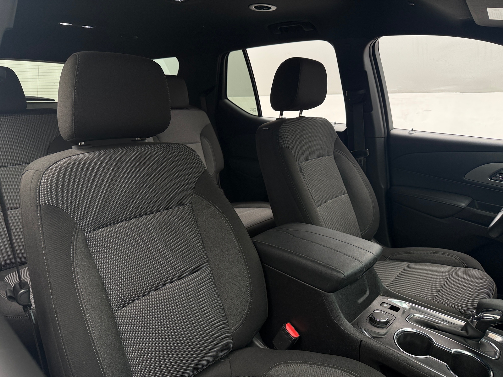 Thumbnail: 2023 Chevrolet Traverse - 2