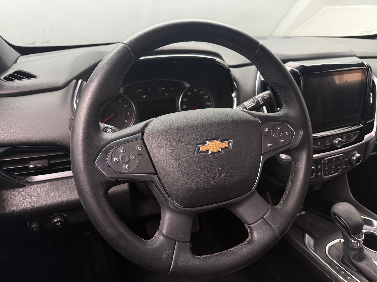 Thumbnail: 2023 Chevrolet Traverse - 5