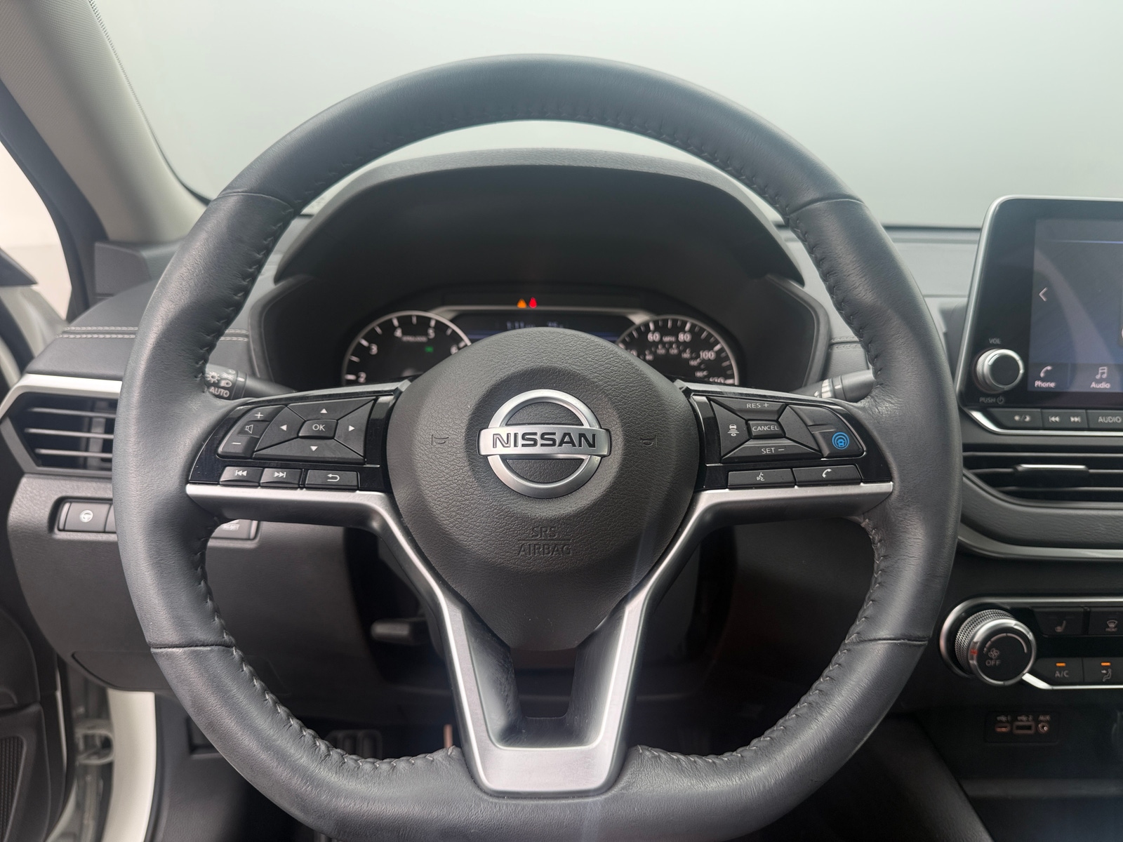 Thumbnail: 2022 Nissan Altima - 5