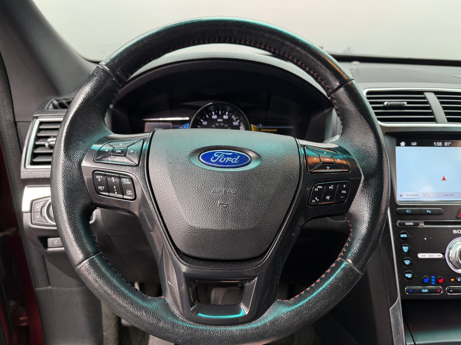 Thumbnail: 2017 Ford Explorer - 4