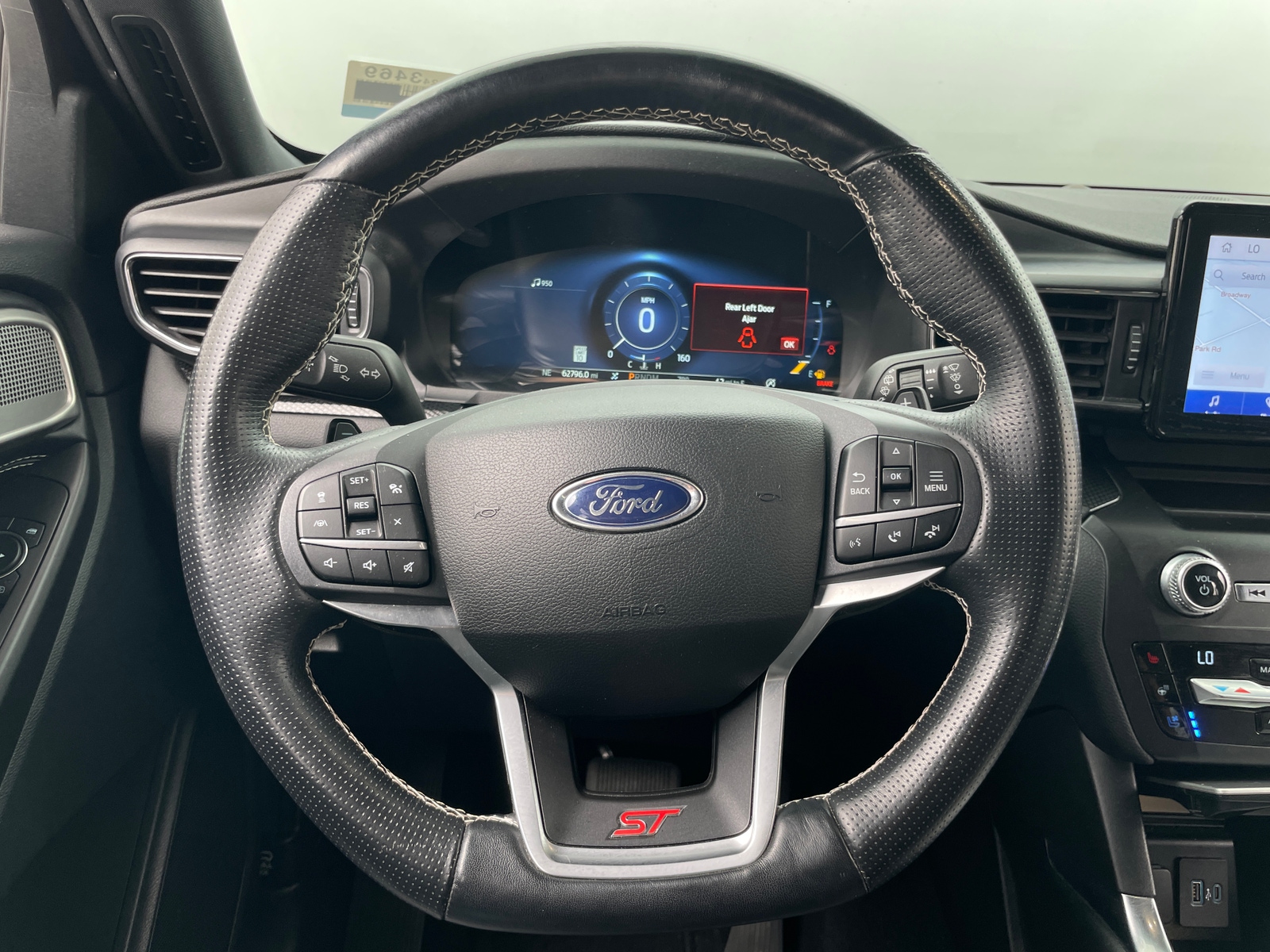 Thumbnail: 2020 Ford Explorer - 4