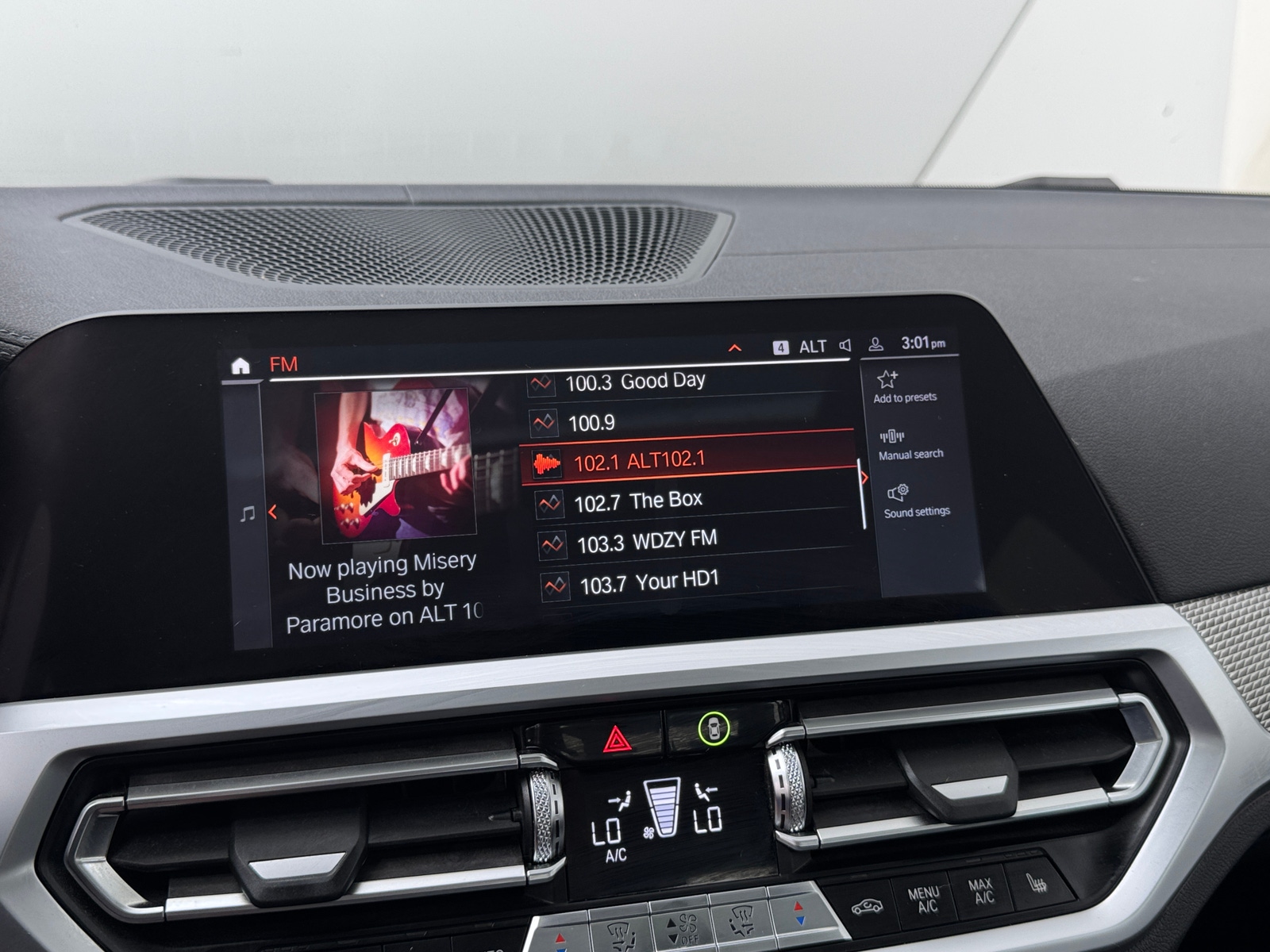 Thumbnail: 2020 BMW 3 Series - 3